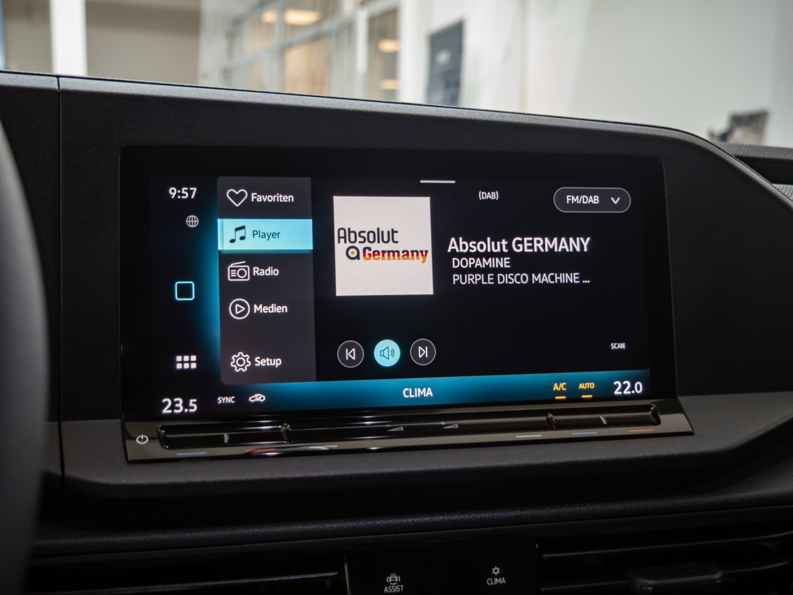 NFZ Caddy Cargo Motor: 1.5 l TSI EU6 85 kW Getriebe: 6-Gang-Schaltgetriebe Radstand: 2755 mm