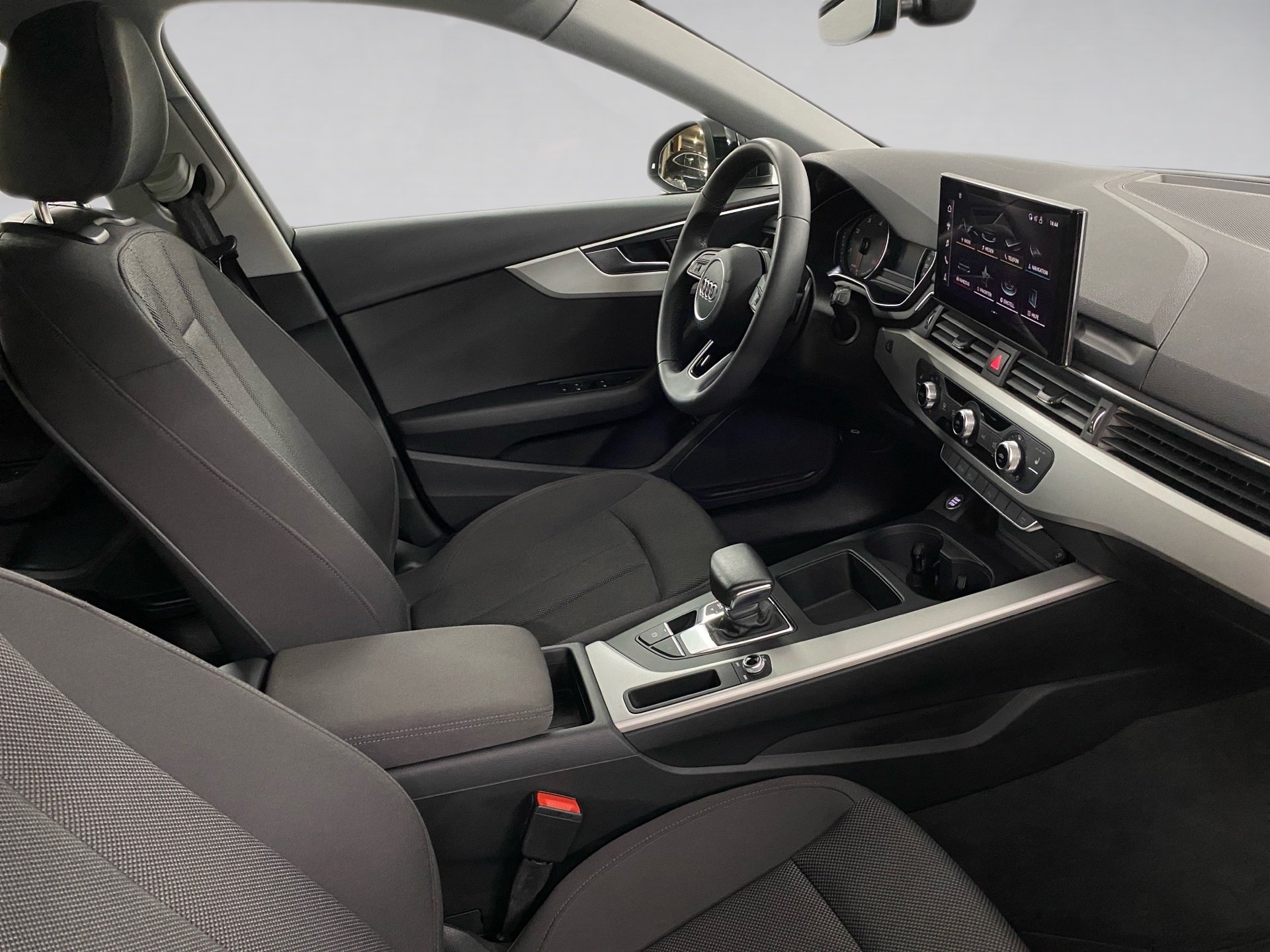 A4 Avant 30 TDI Rückfahrkamera Navi plus AUT LM