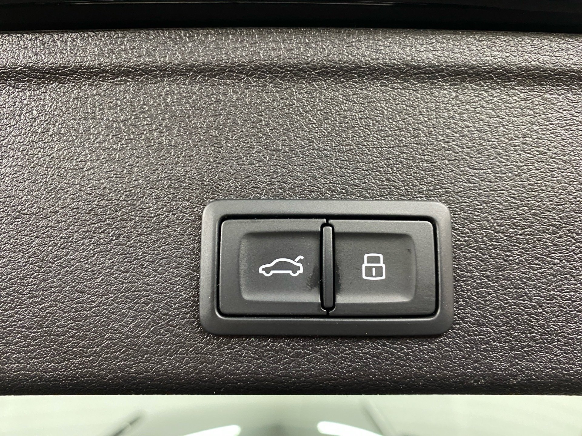 A4 Avant 30 TDI Rückfahrkamera Navi plus AUT LM