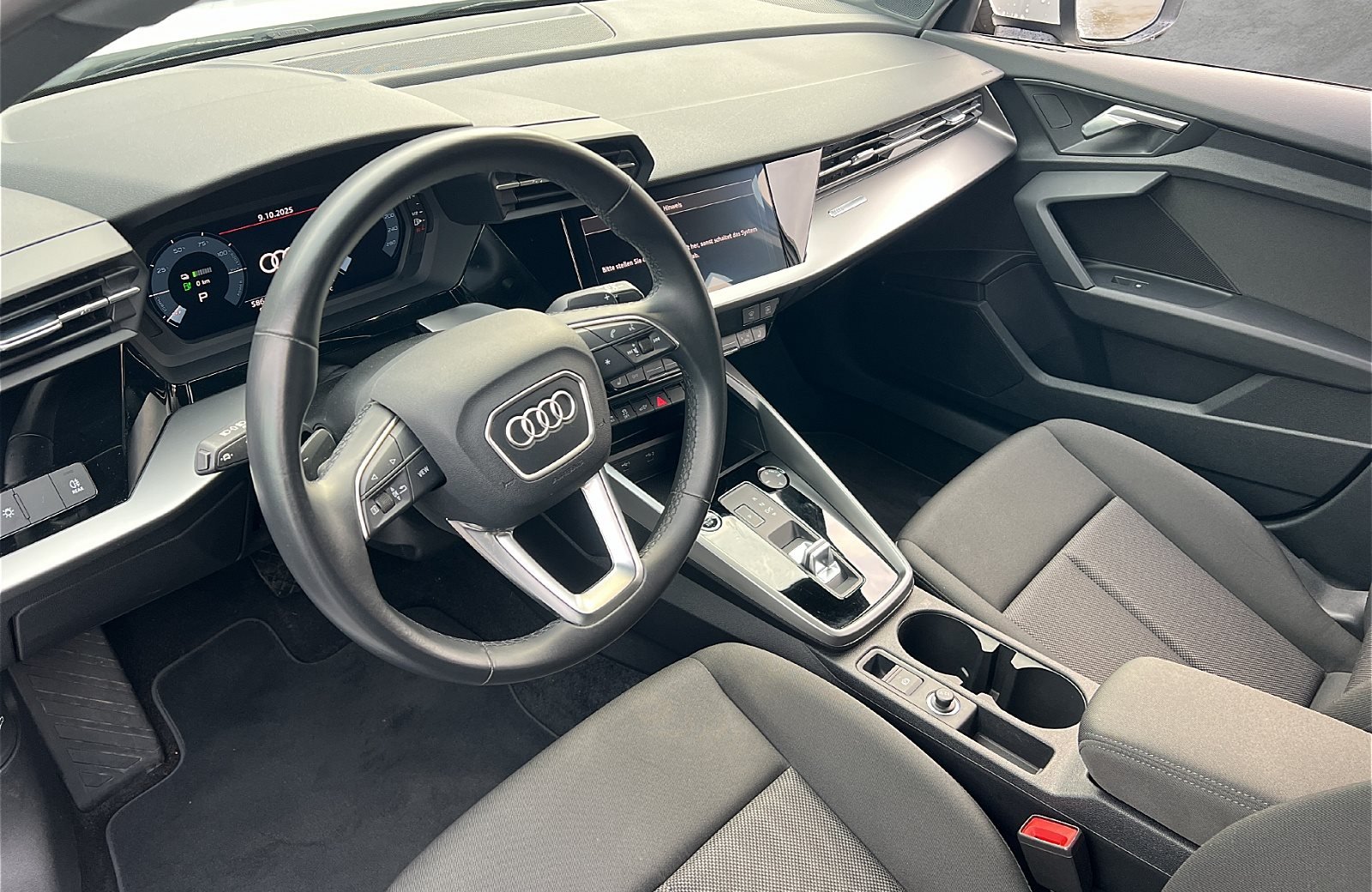 A3 Sportback 40 TFSI e Navigation Smartphone-Interface AHK ACC RKF