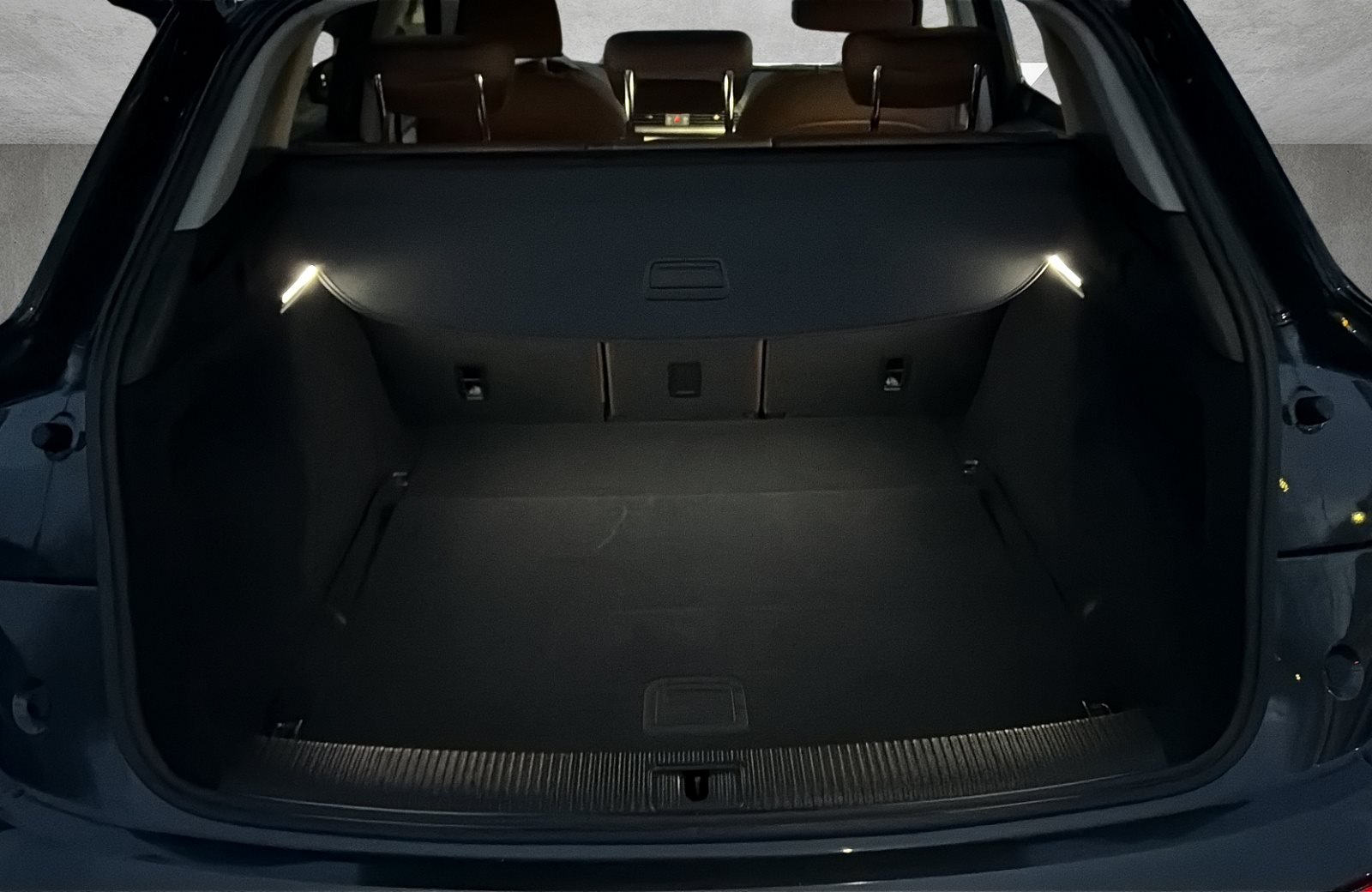 Q5 40 TDI quattro Smartphone Interface Pano Rückfahrk