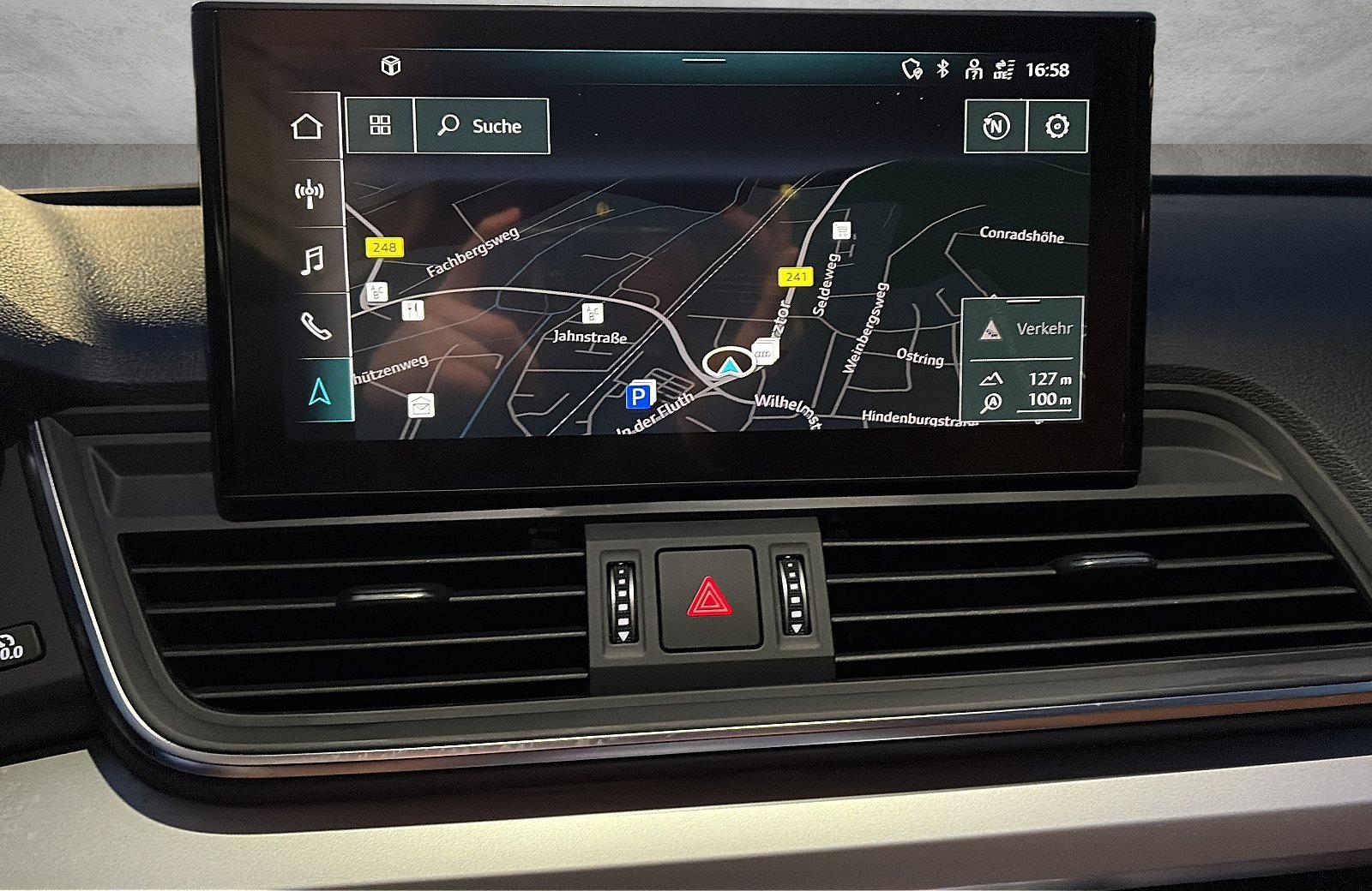 Q5 40 TDI quattro Smartphone Interface Pano Rückfahrk