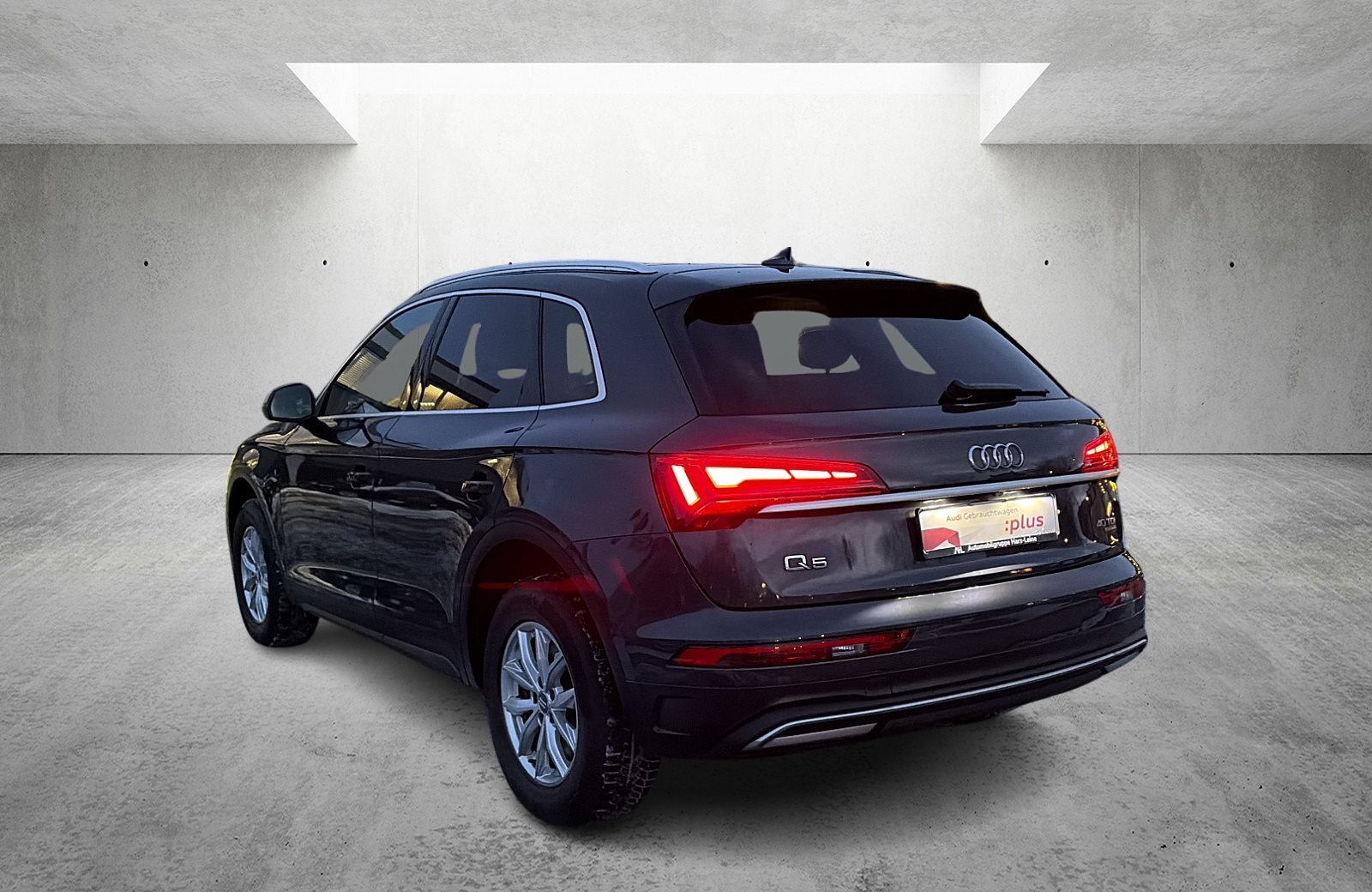 Q5 40 TDI quattro Smartphone Interface Pano Rückfahrk