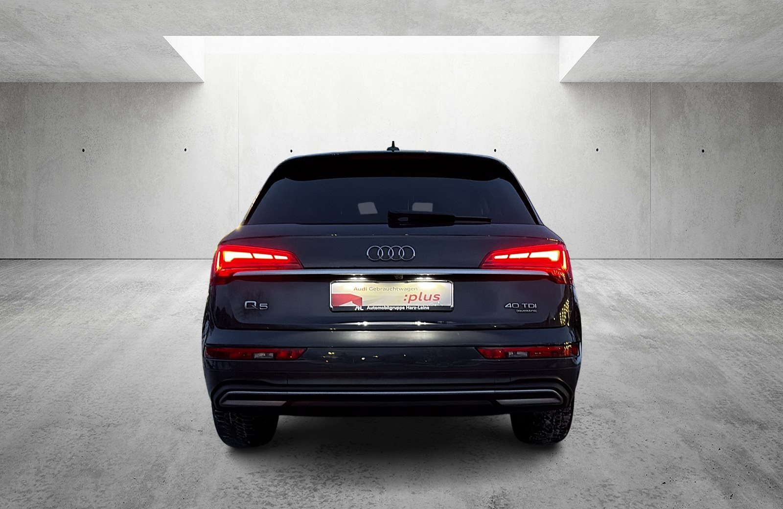 Q5 40 TDI quattro Smartphone Interface Pano Rückfahrk