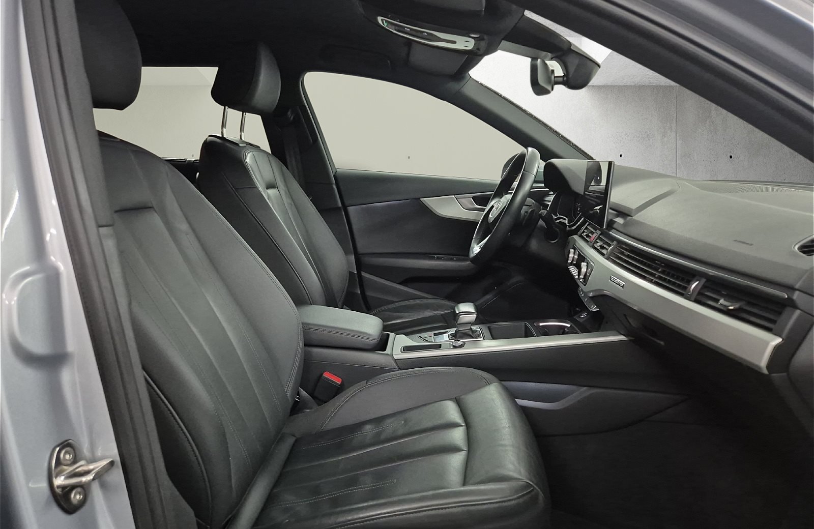 A4 Avant 40 TDI quattro advanced AHK Smartphone Interface