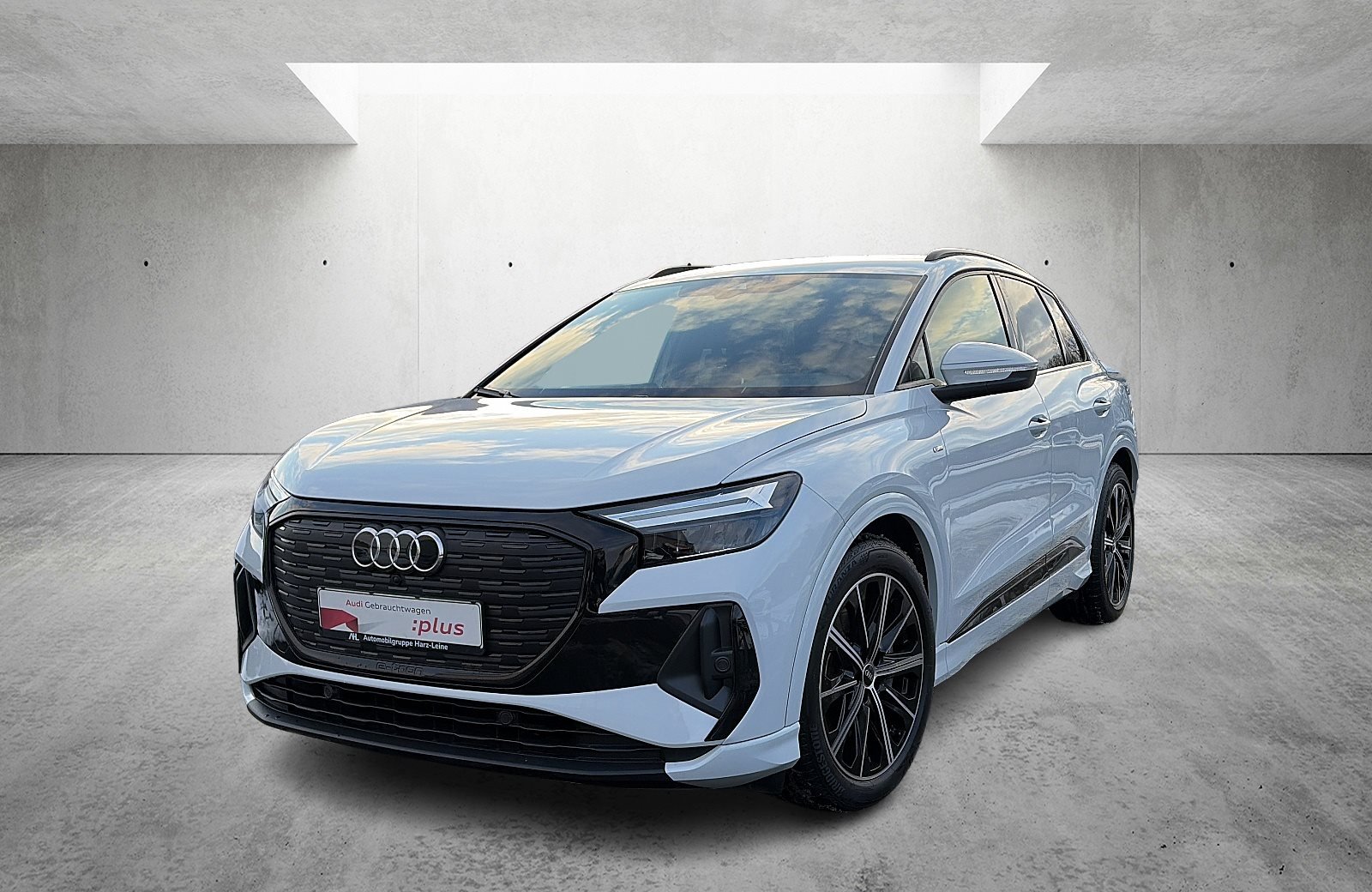 Q4 e-tron 40 e-tron S line AUT KlimaA LED LM PDC