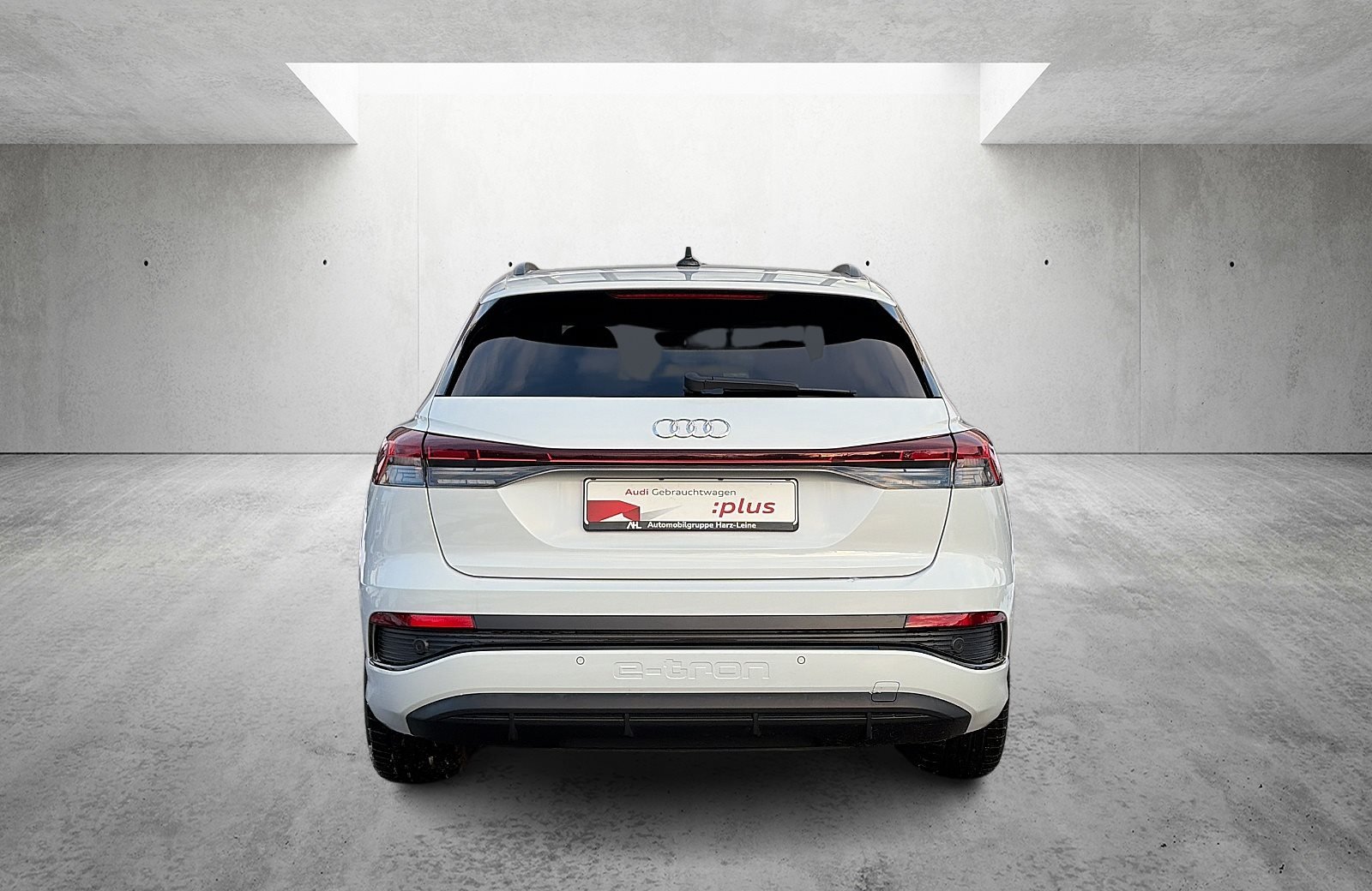 Q4 e-tron 40 e-tron S line AUT KlimaA LED LM PDC