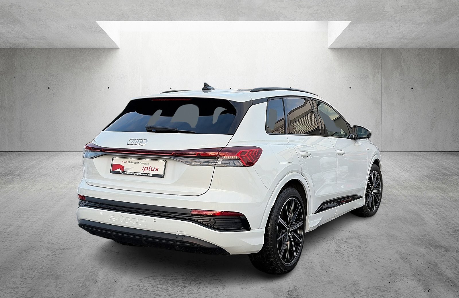 Q4 e-tron 40 e-tron S line AUT KlimaA LED LM PDC