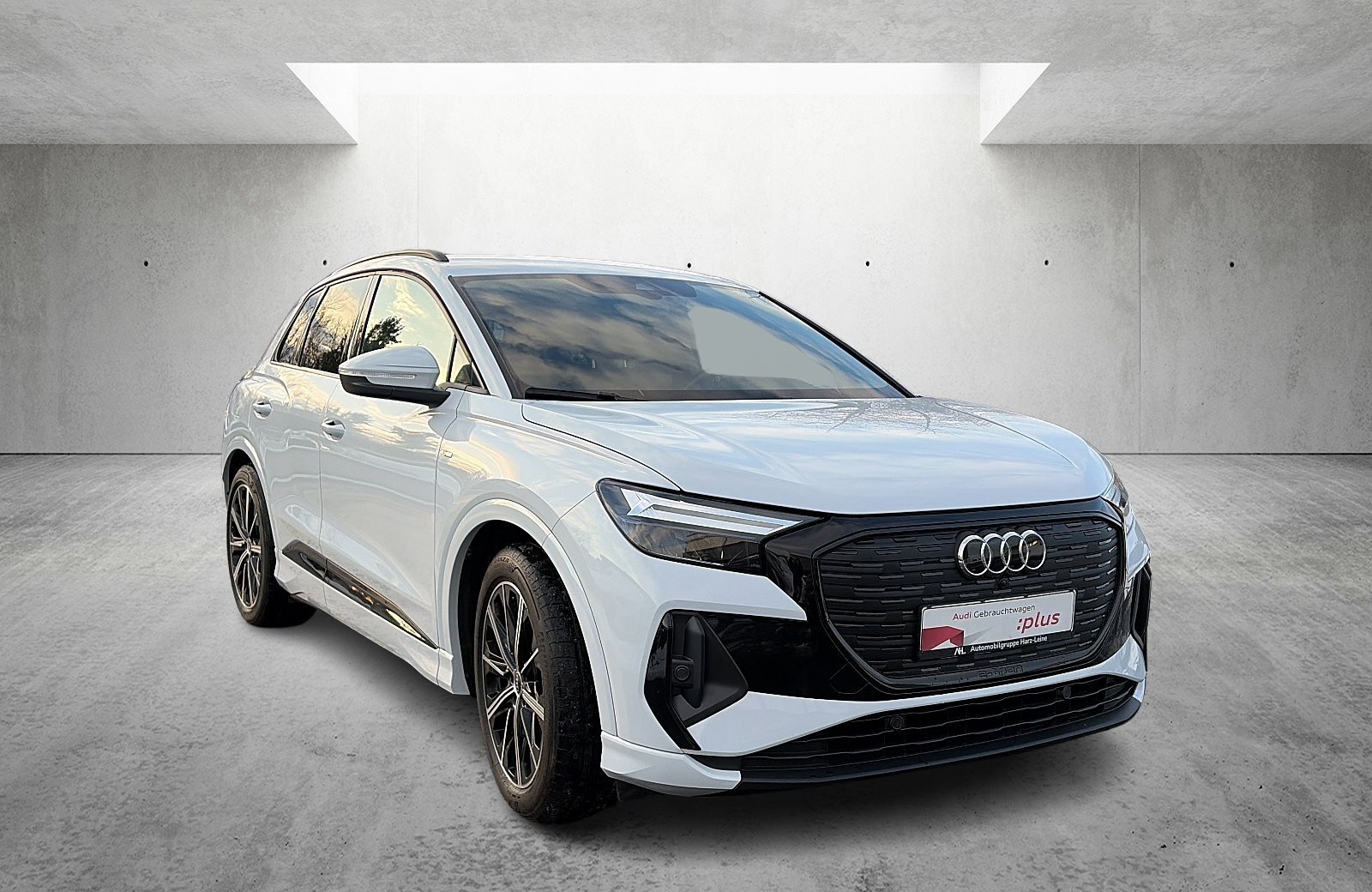 Q4 e-tron 40 e-tron S line AUT KlimaA LED LM PDC