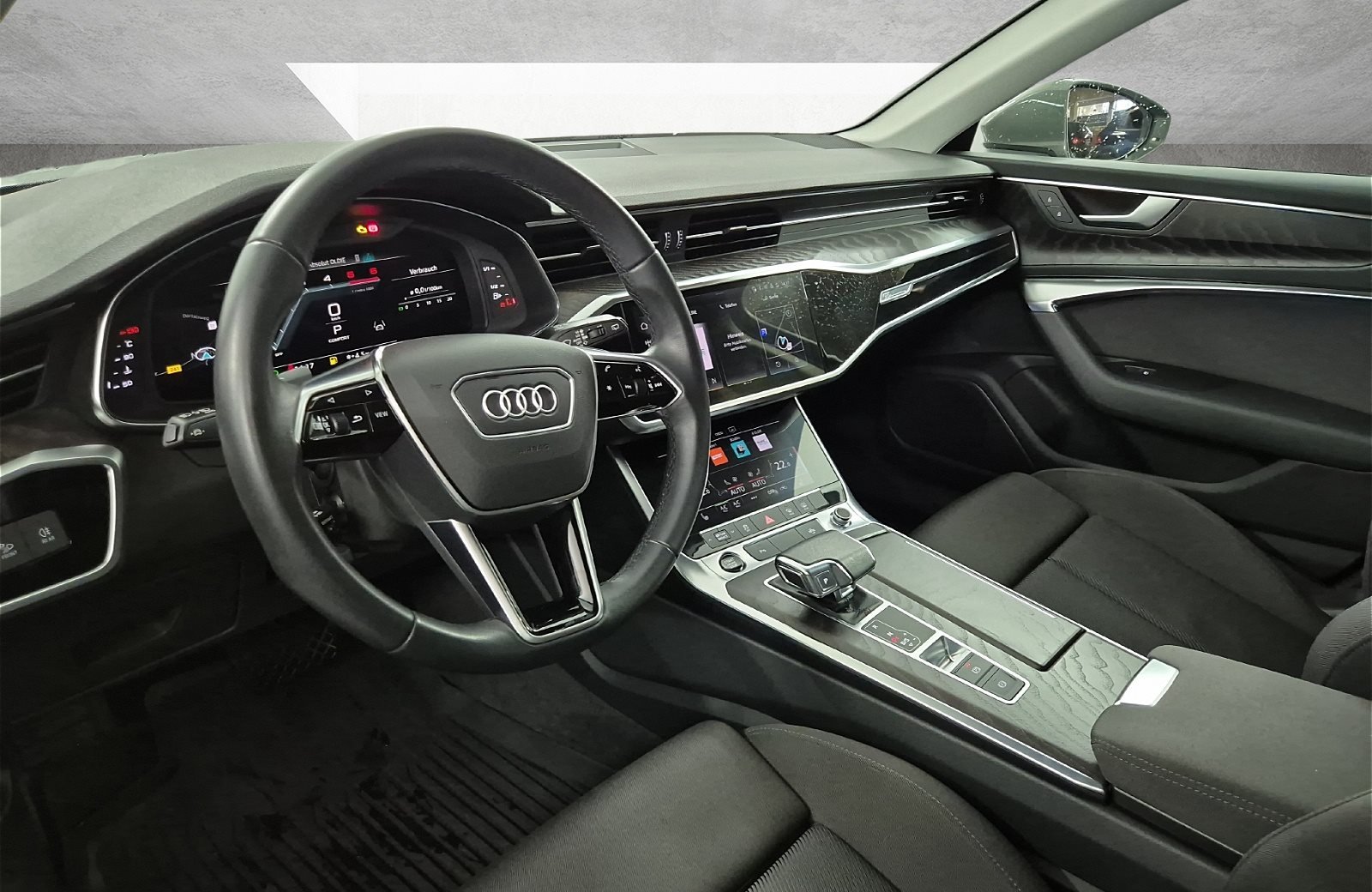 A6 Avant 40 TDI sport AHK Smartphone Interface Pano