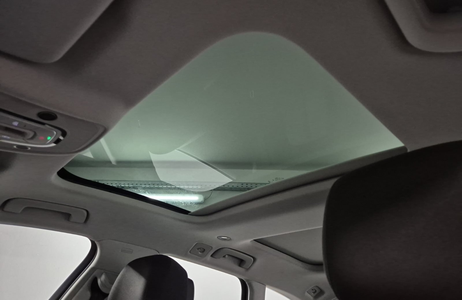 A6 Avant 40 TDI sport AHK Smartphone Interface Pano