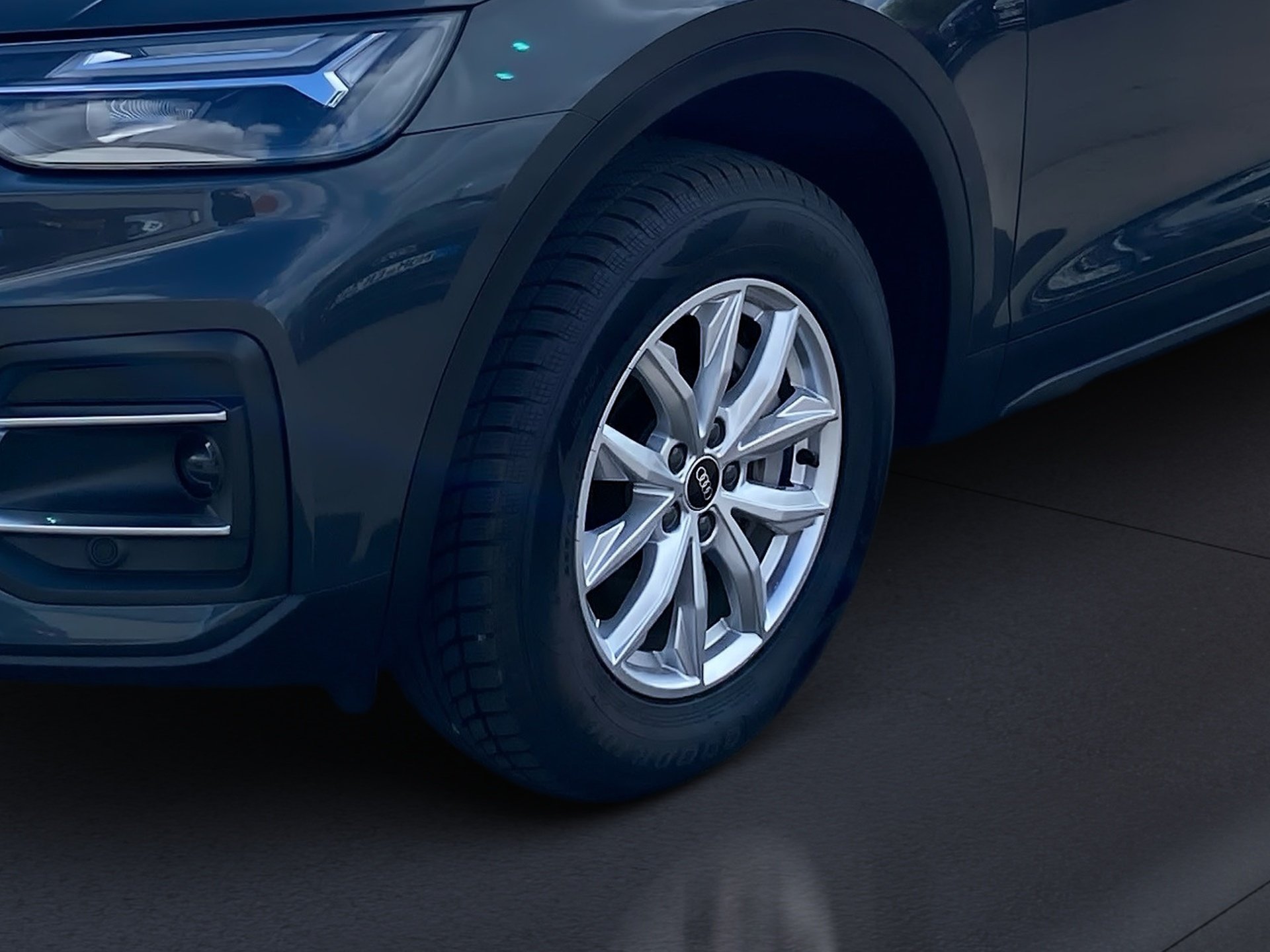 Q5 50 TFSI e quattro AHK Navi Standklima AHK AUT