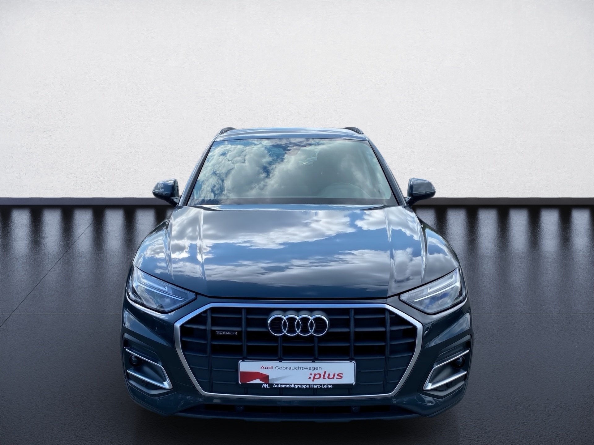 Q5 50 TFSI e quattro AHK Navi Standklima AHK AUT