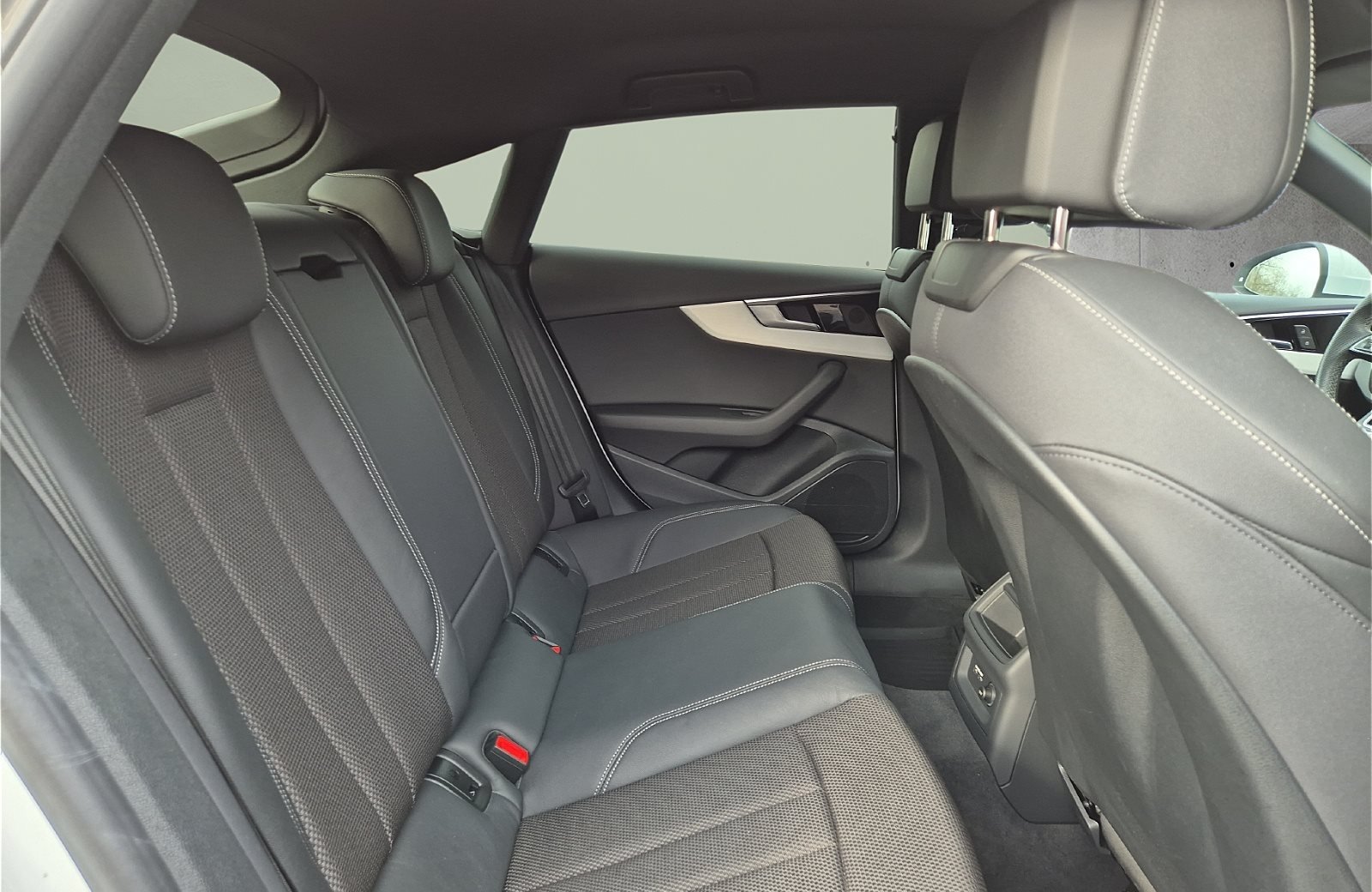 A5 Sportback 40 TFSI quattro 2x S line Smartphone Interface