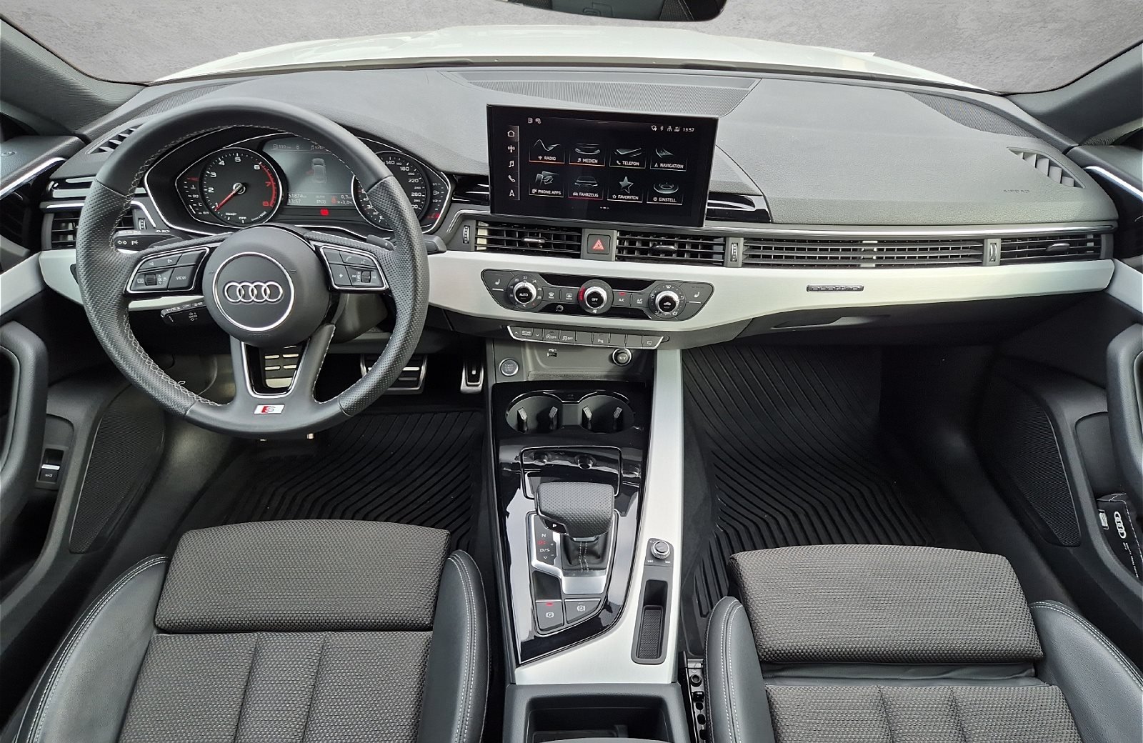 A5 Sportback 40 TFSI quattro 2x S line Smartphone Interface