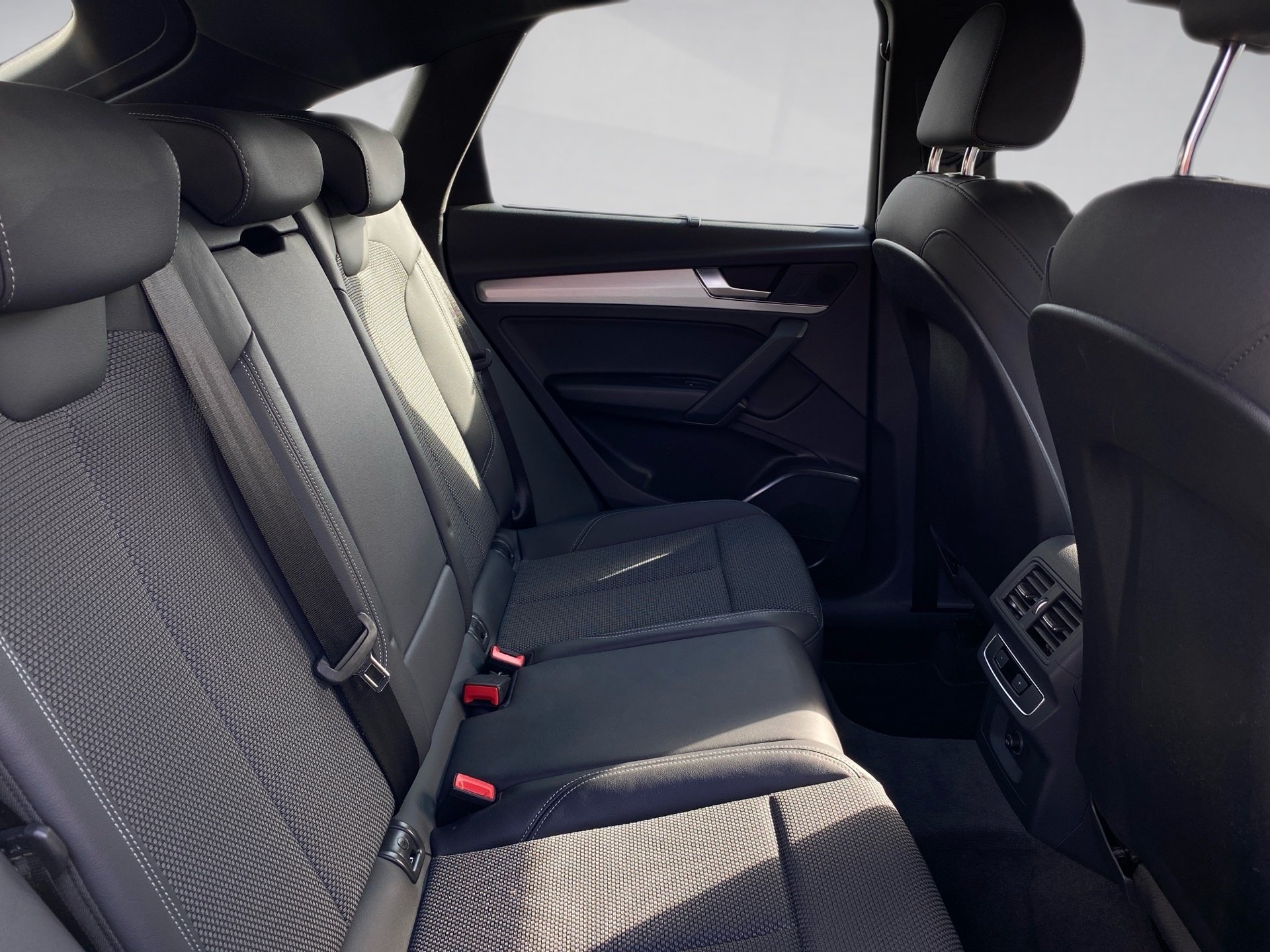 Q5 Sportback 50 TDI quattro AHK Pano AHK AUT LED