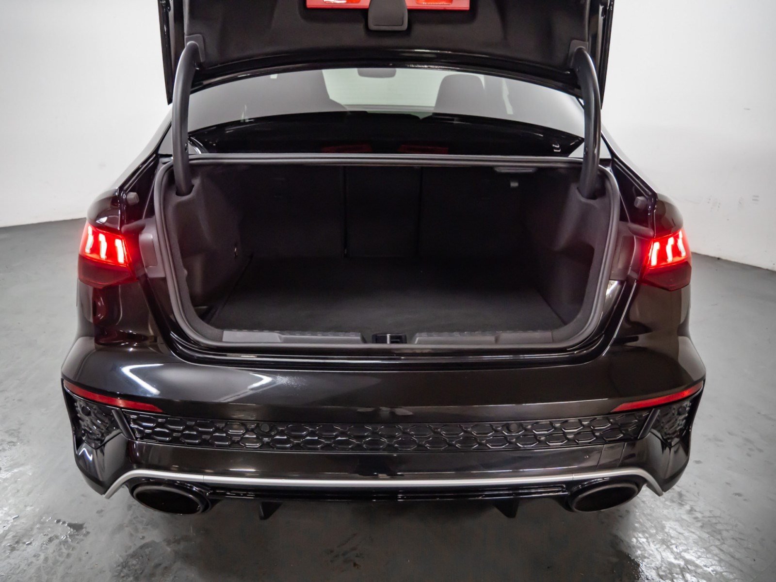 RS3 Limousine 2.5 TFSI quattro HuD Pano ACC AUT