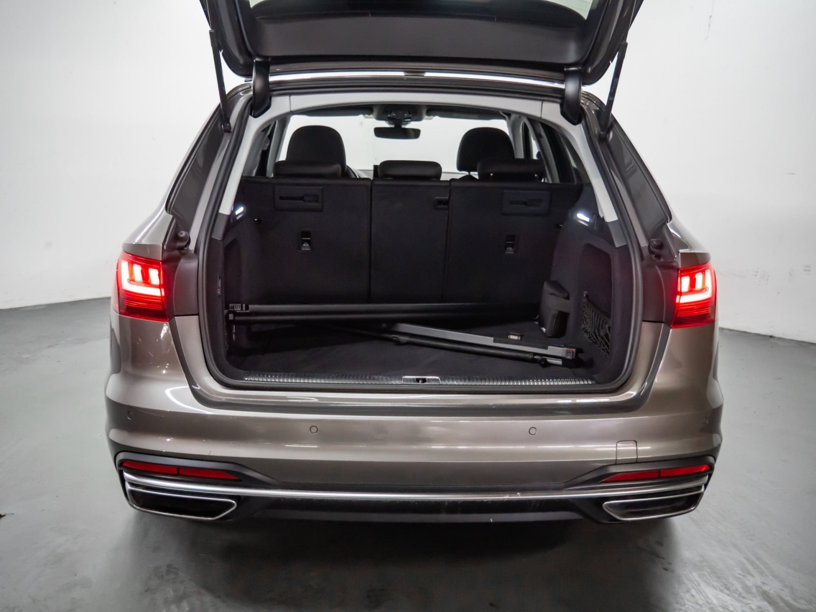 A4 Avant 40 TDI quattro advanced AHK LED Rückfahrkamera