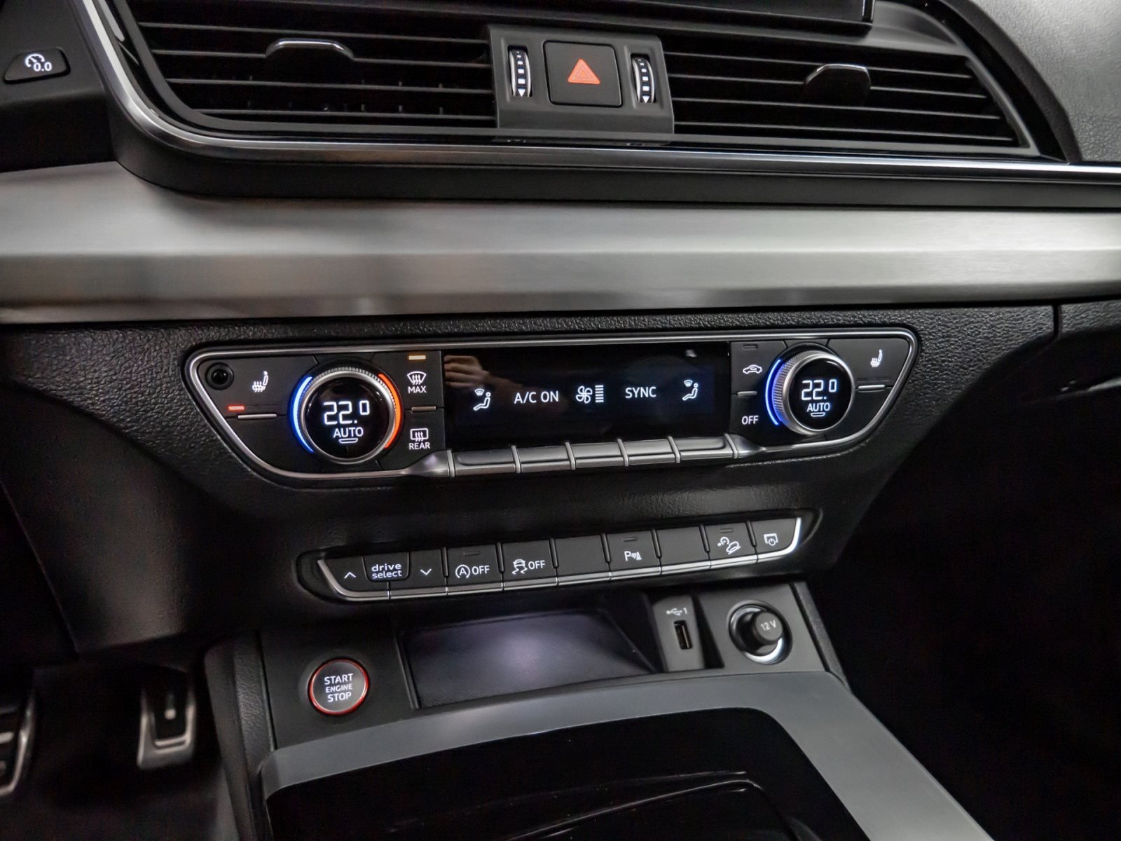 SQ5 TDI quattro AHK Luftfederung ACC AHK AUT LED