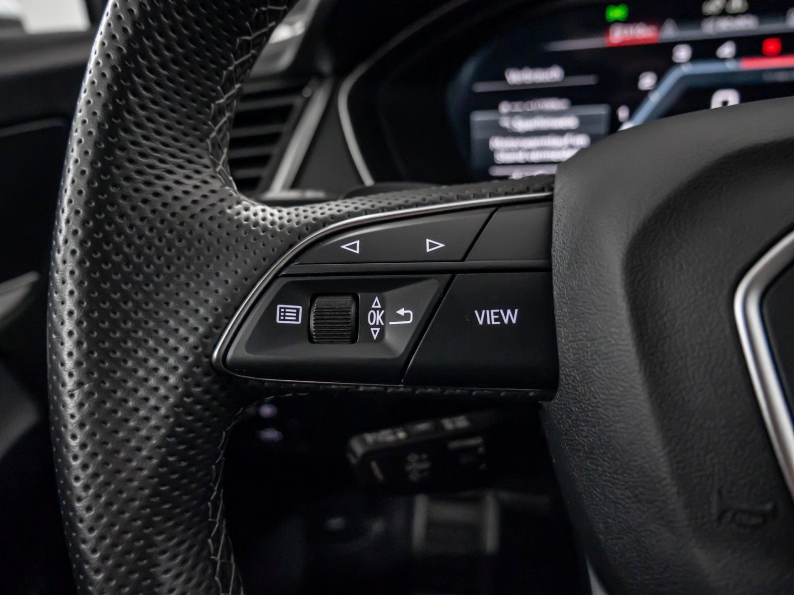 SQ5 TDI quattro AHK Luftfederung ACC AHK AUT LED