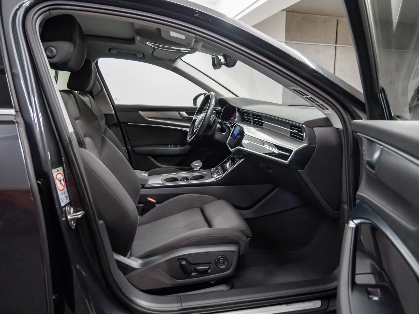 A6 Avant 40 TDI quattro sport Standheizung Panoramadach Anhängerkupplung