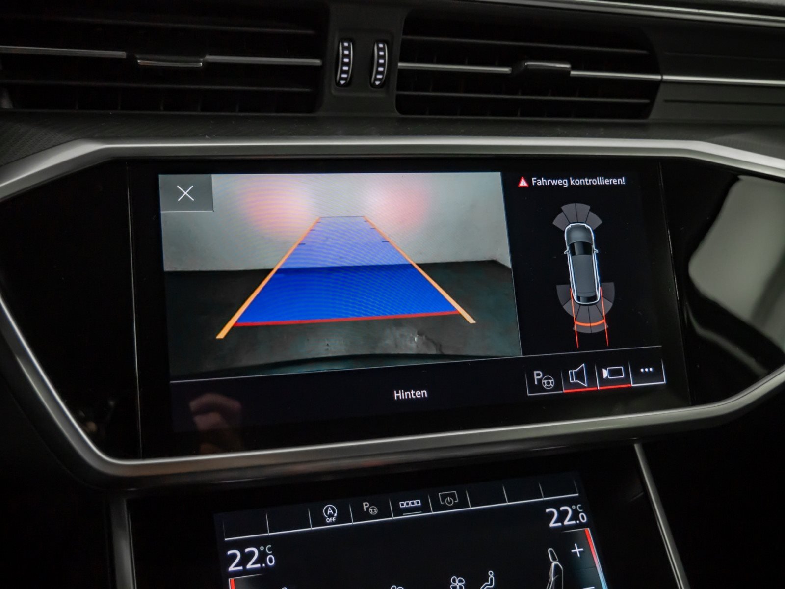 A6 Avant 40 TDI quattro sport Standheizung Panoramadach Anhängerkupplung