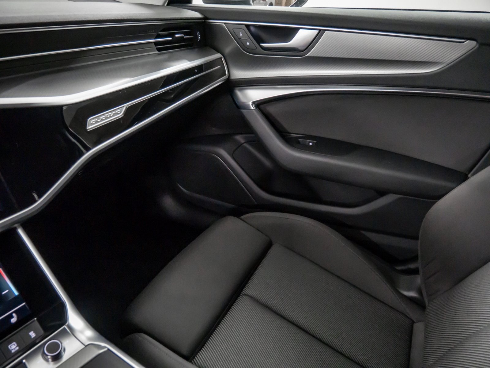 A6 Avant 40 TDI quattro sport Standheizung Panoramadach Anhängerkupplung