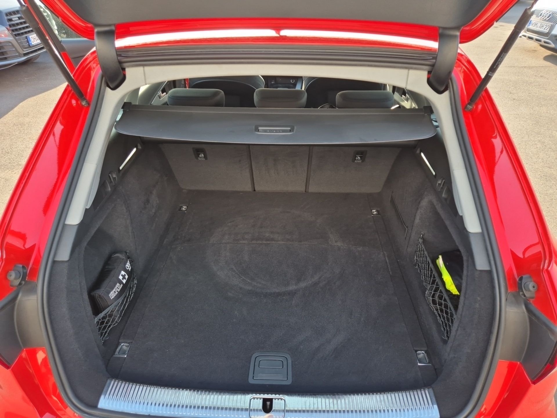 A4 Avant advanced 40 TFSI Standheizung Sportsitze Smartphone-Interface