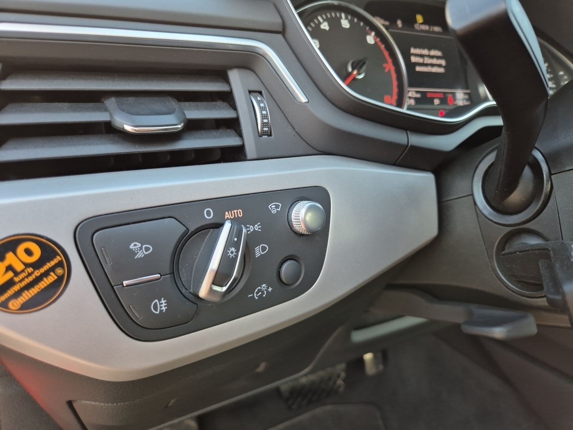 A4 Avant advanced 40 TFSI Standheizung Sportsitze Smartphone-Interface