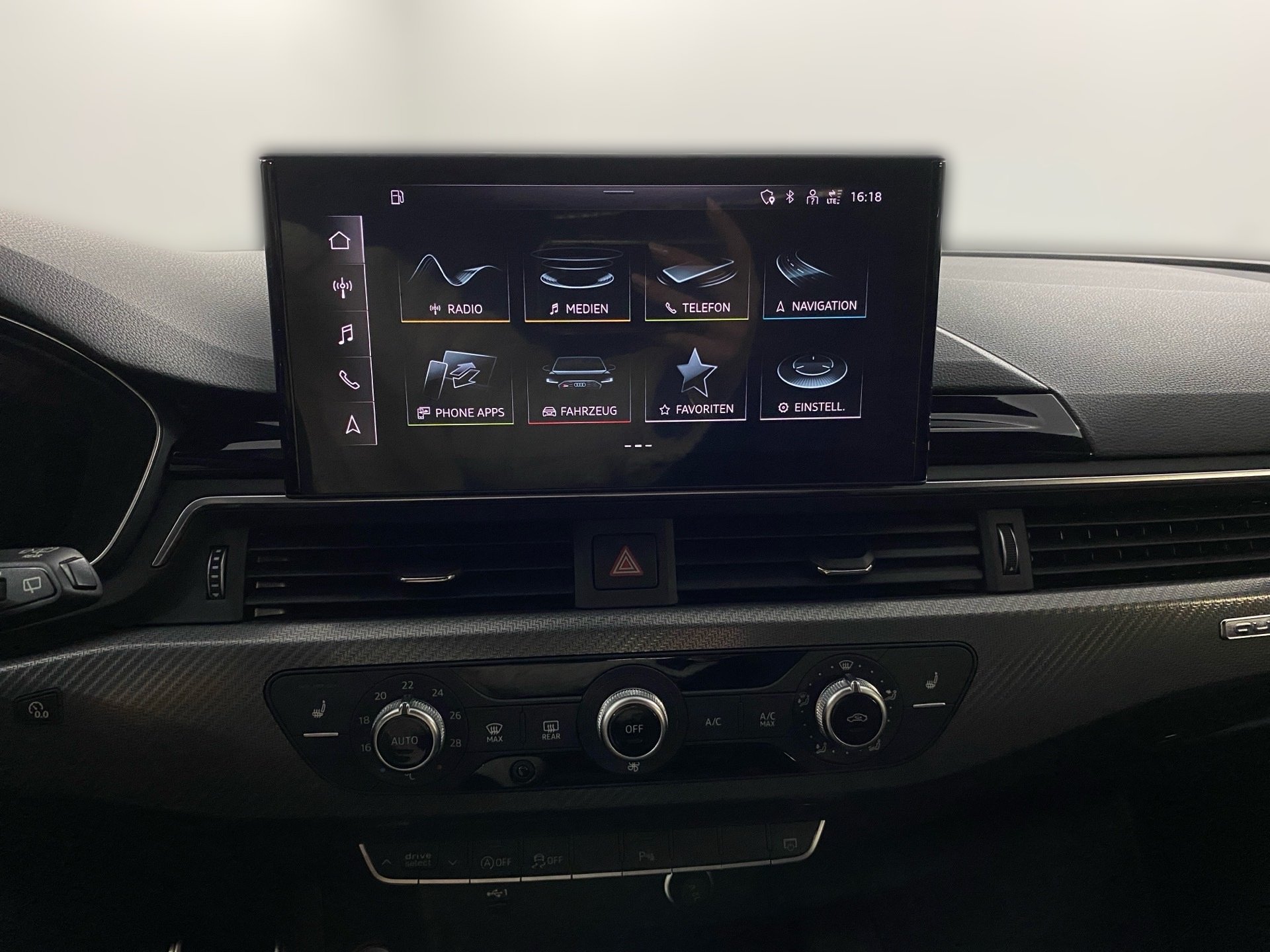 RS4 Avant 2.9 TFSI quattro RS-Sportabgasanlage Smartphone-Interface