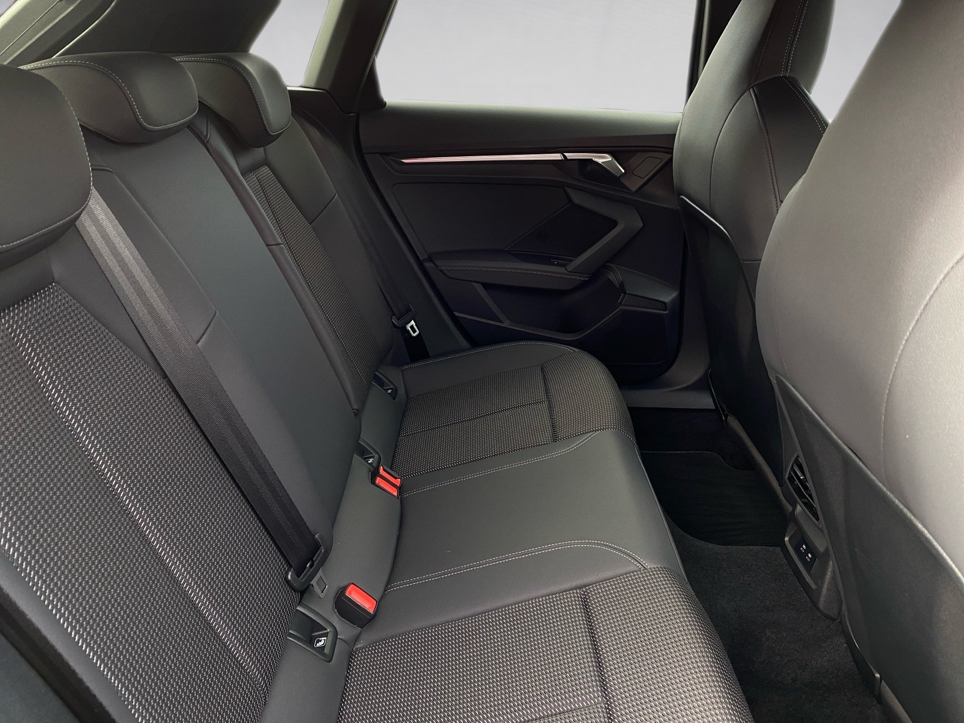 A3 Sportback 45 TFSI e AHK 2x S line LED 2xKlima