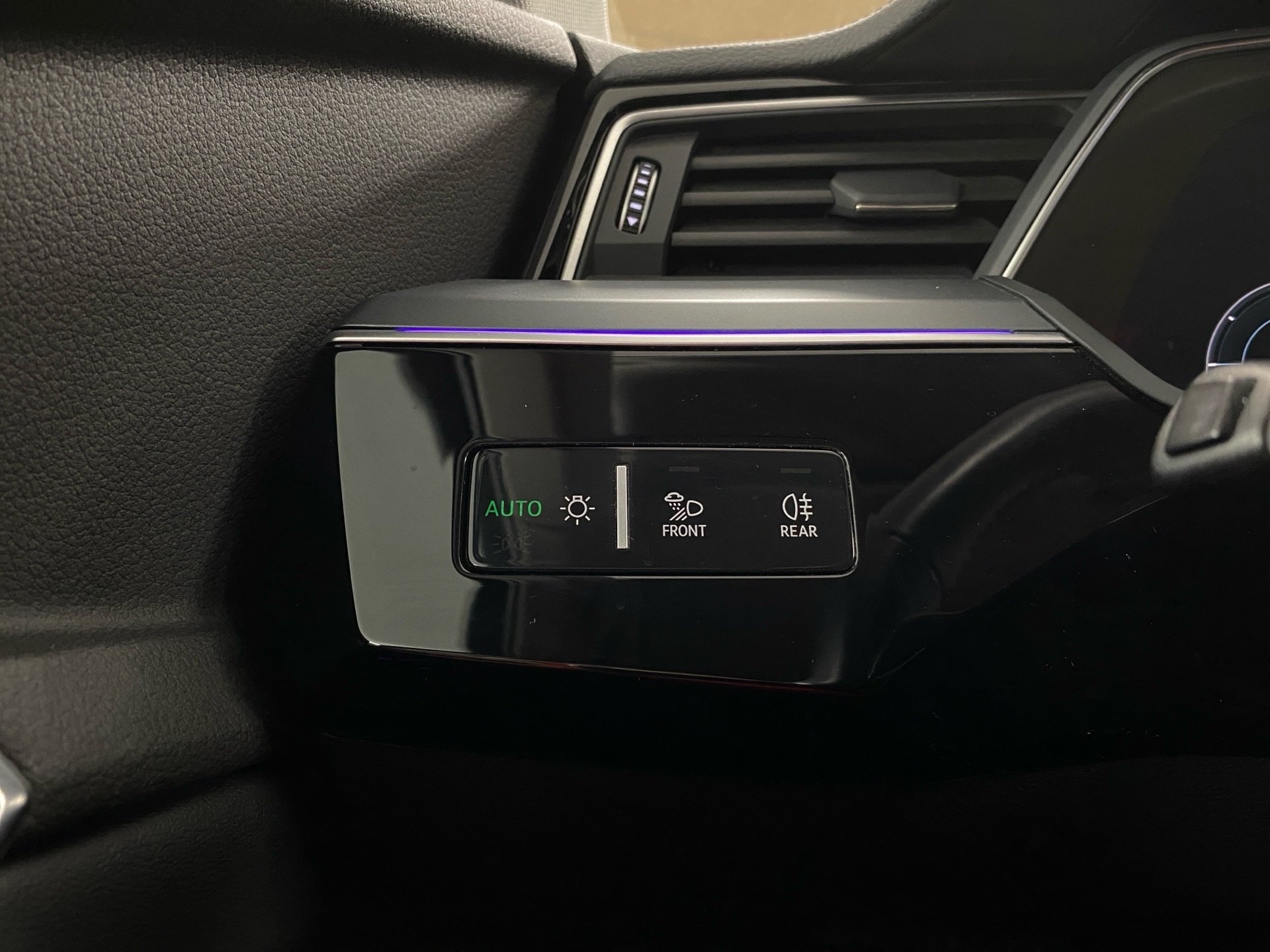 e-tron advanced 55 quattro HuD AHK Vorb. 3xKlima