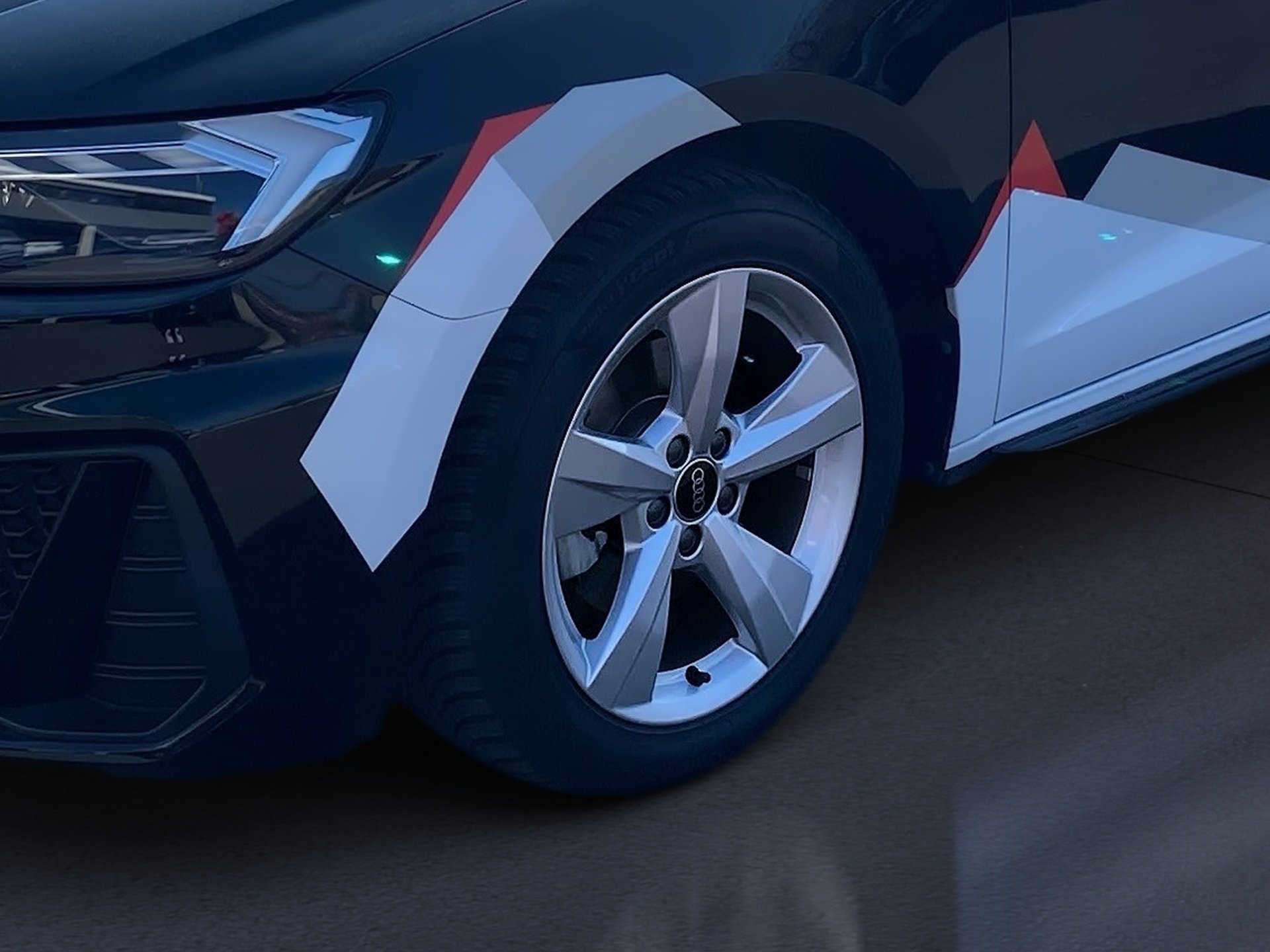 A1 Sportback 30 TFSI S line Sportsitze LED AUT