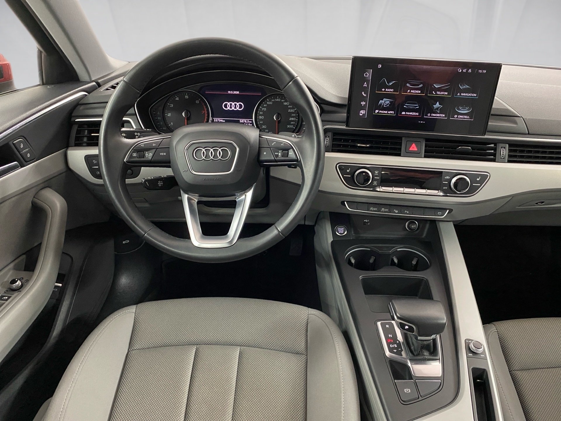 A4 Avant 35 TFSI S line Standheizung AHK 360 AHK