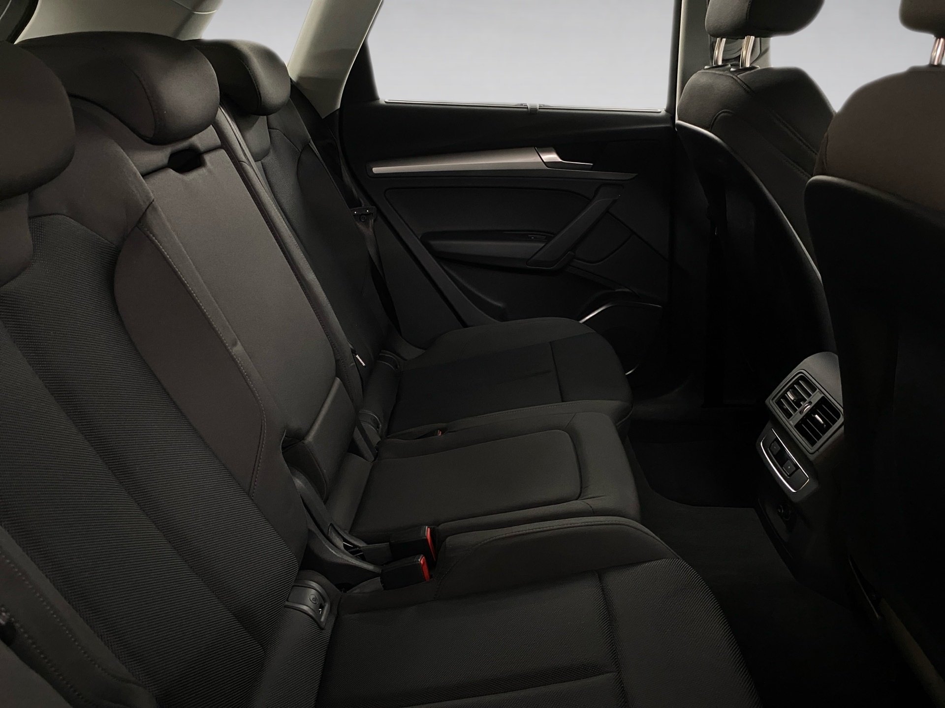 Q5 TFSI e S line S line 50 TFSI e quattro 220(299)  S tronic