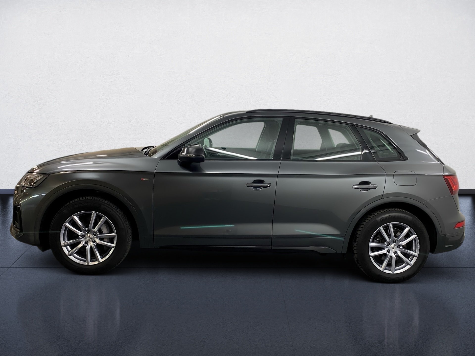 Q5 TFSI e S line S line 50 TFSI e quattro 220(299)  S tronic