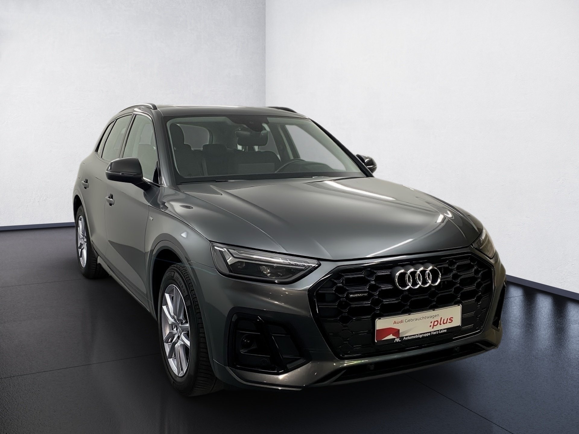 Q5 TFSI e S line S line 50 TFSI e quattro 220(299)  S tronic