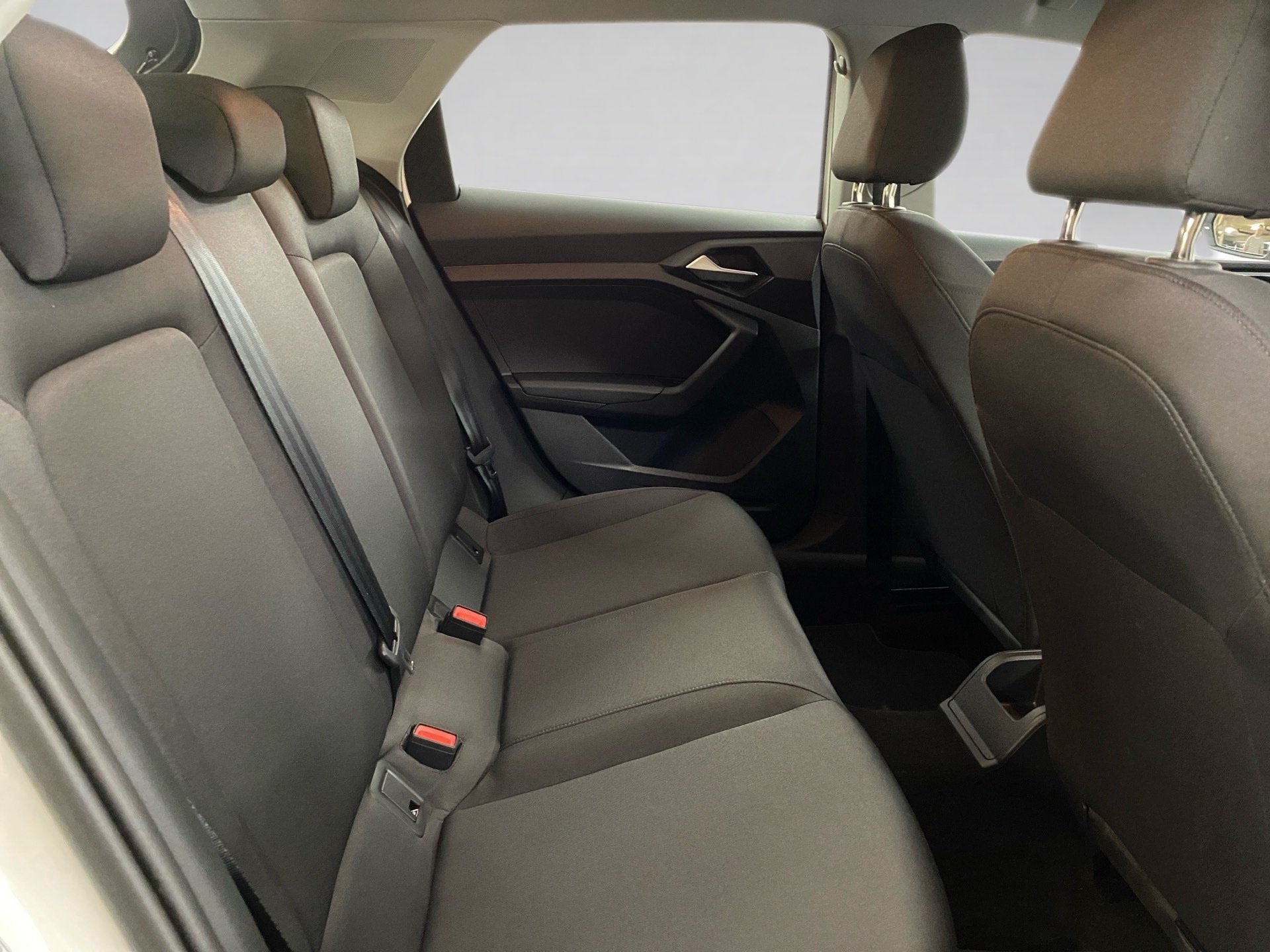 A1 Sportback 25 TFSI Einparkhilfe hinten LM PDC