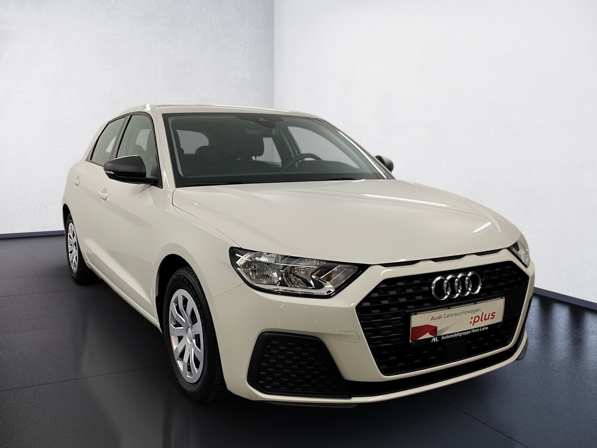 A1 Sportback 25 TFSI Einparkhilfe hinten LM PDC