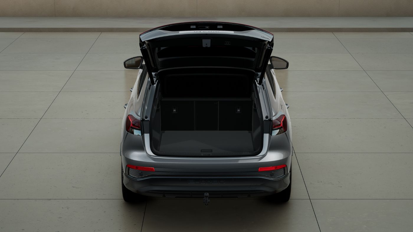 Q4 e-tron 55 e-tron quattro AHK S line Pano AHK