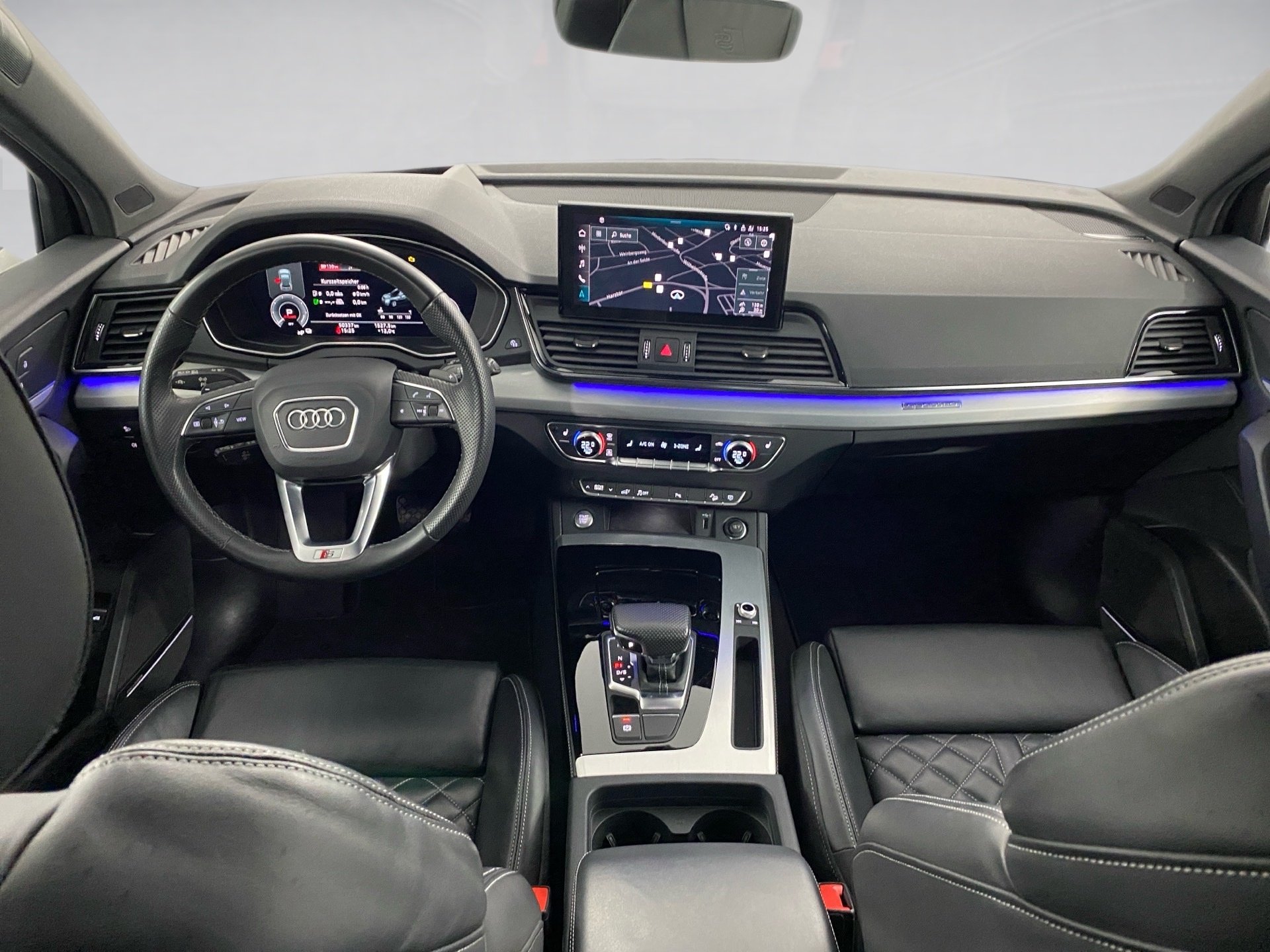 Q5 55 TFSI e quattro AHK Rückfahrkamera S line