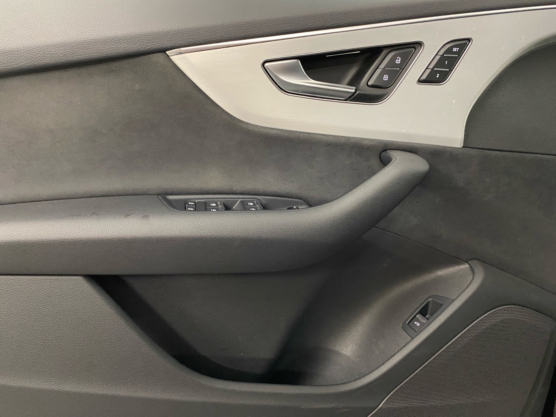 Q7 SUV 45 TDI quattro S line AHK Luftferderung
