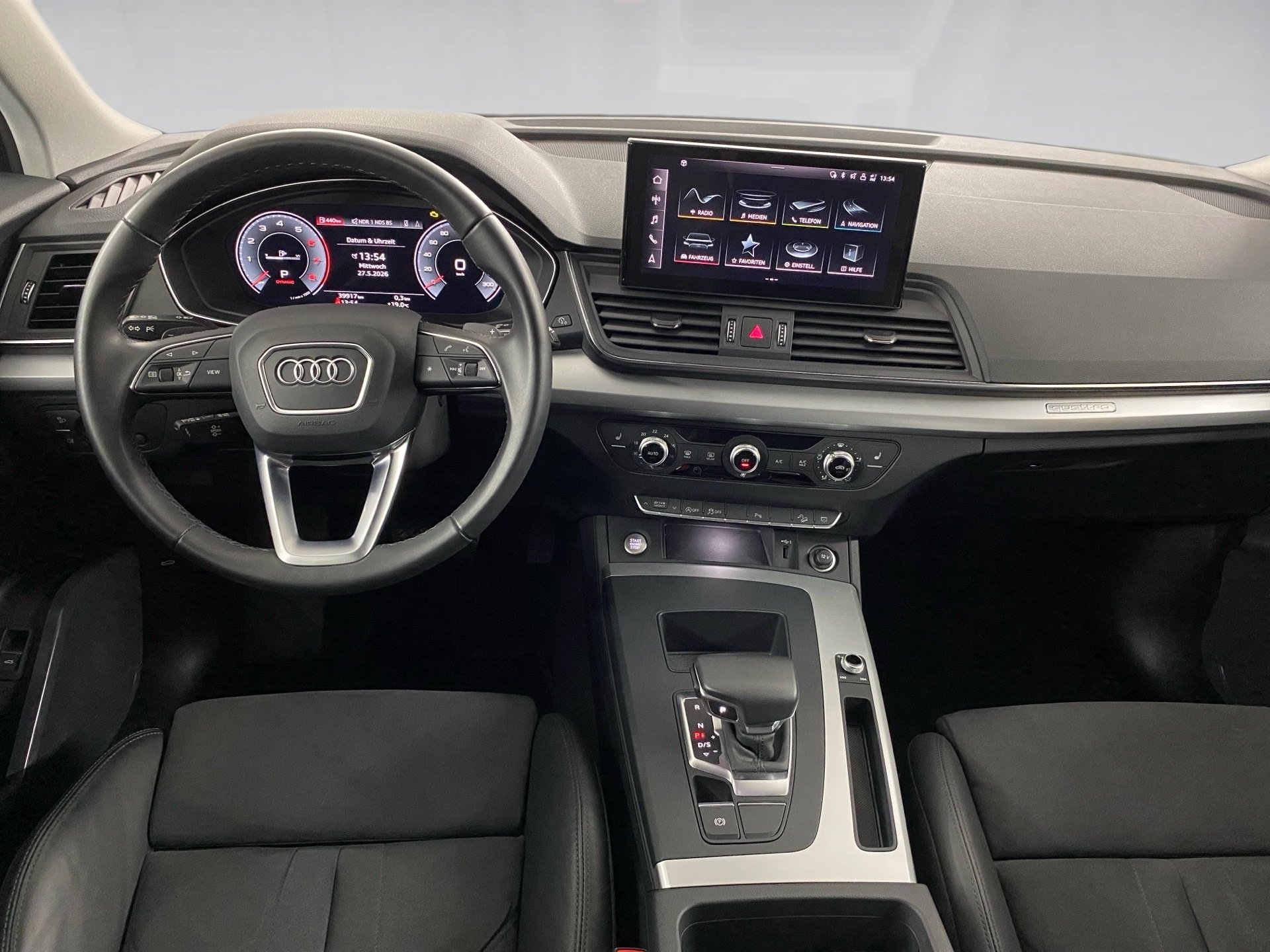 Q5 Sportback 40 TFSI quattro AHK Sportsitze AHK