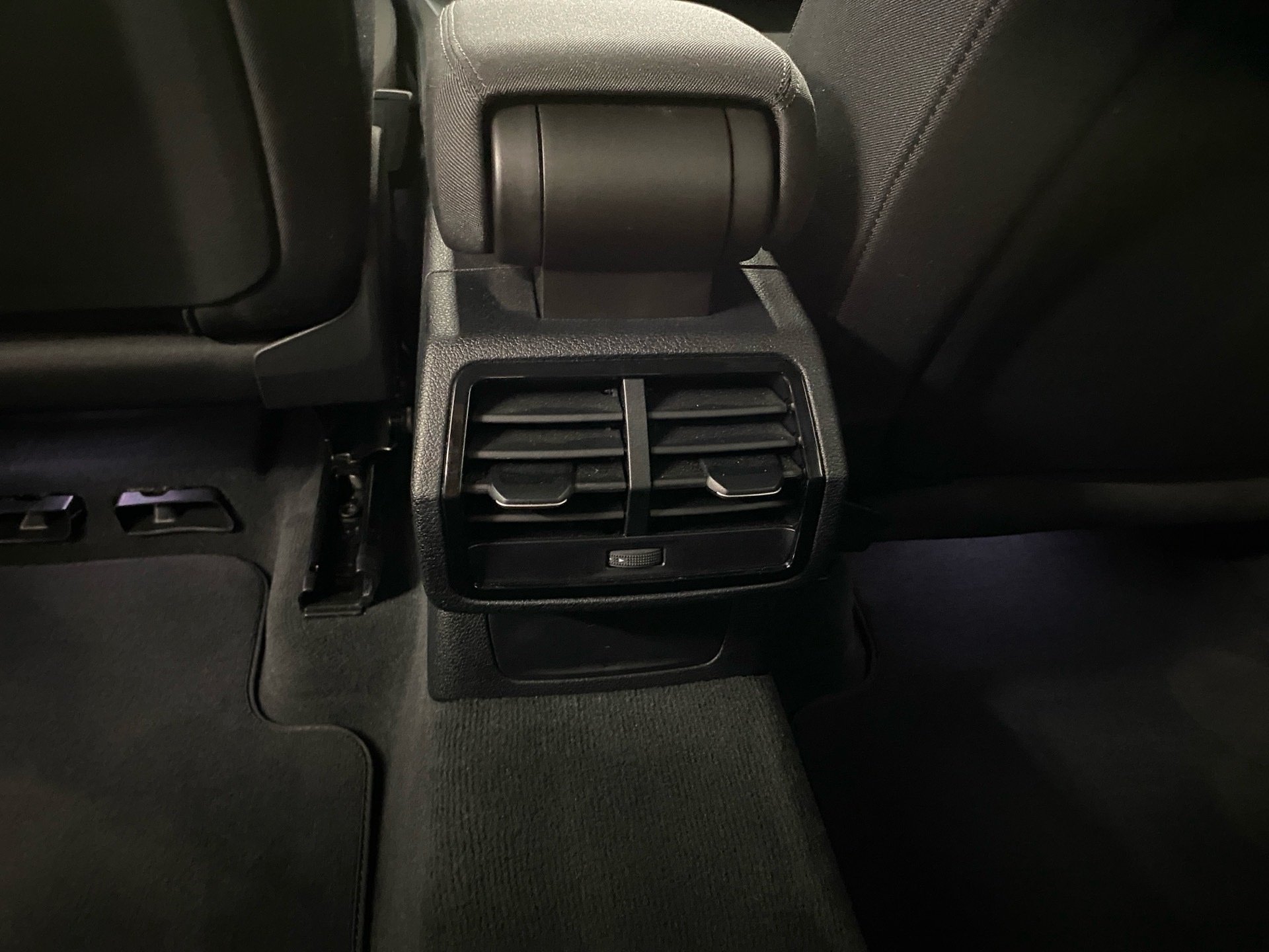 Q3 35 TFSI AHK S line 2xKlima AHK Akustikglas LM