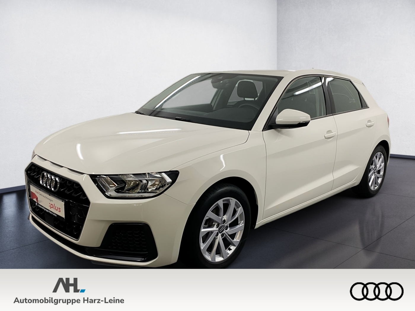 A1 Sportback advanced 25 TFSI Smartphone Interface