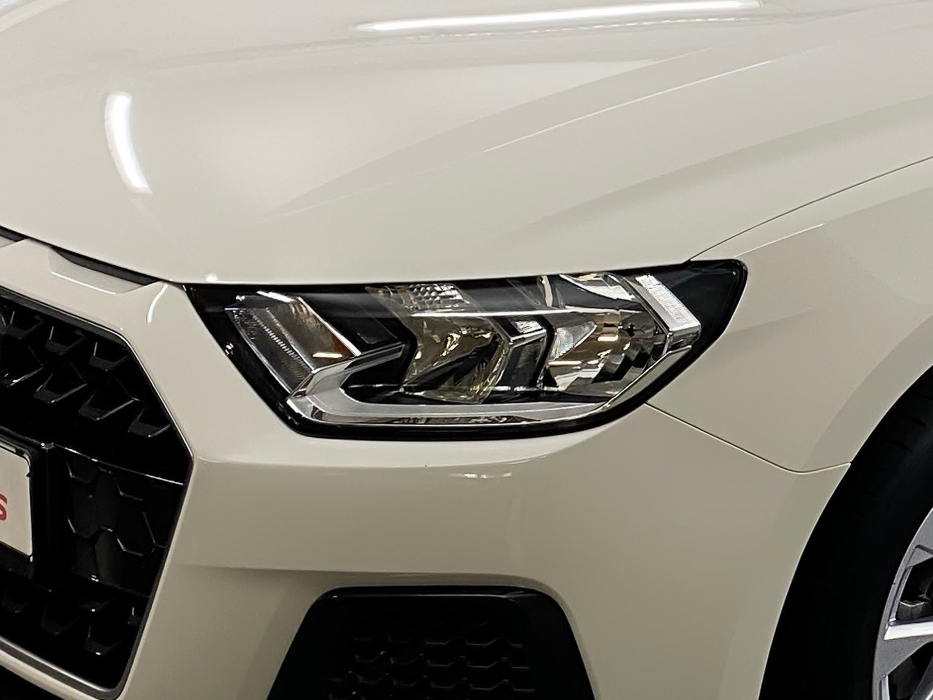 A1 Sportback advanced 25 TFSI Smartphone Interface