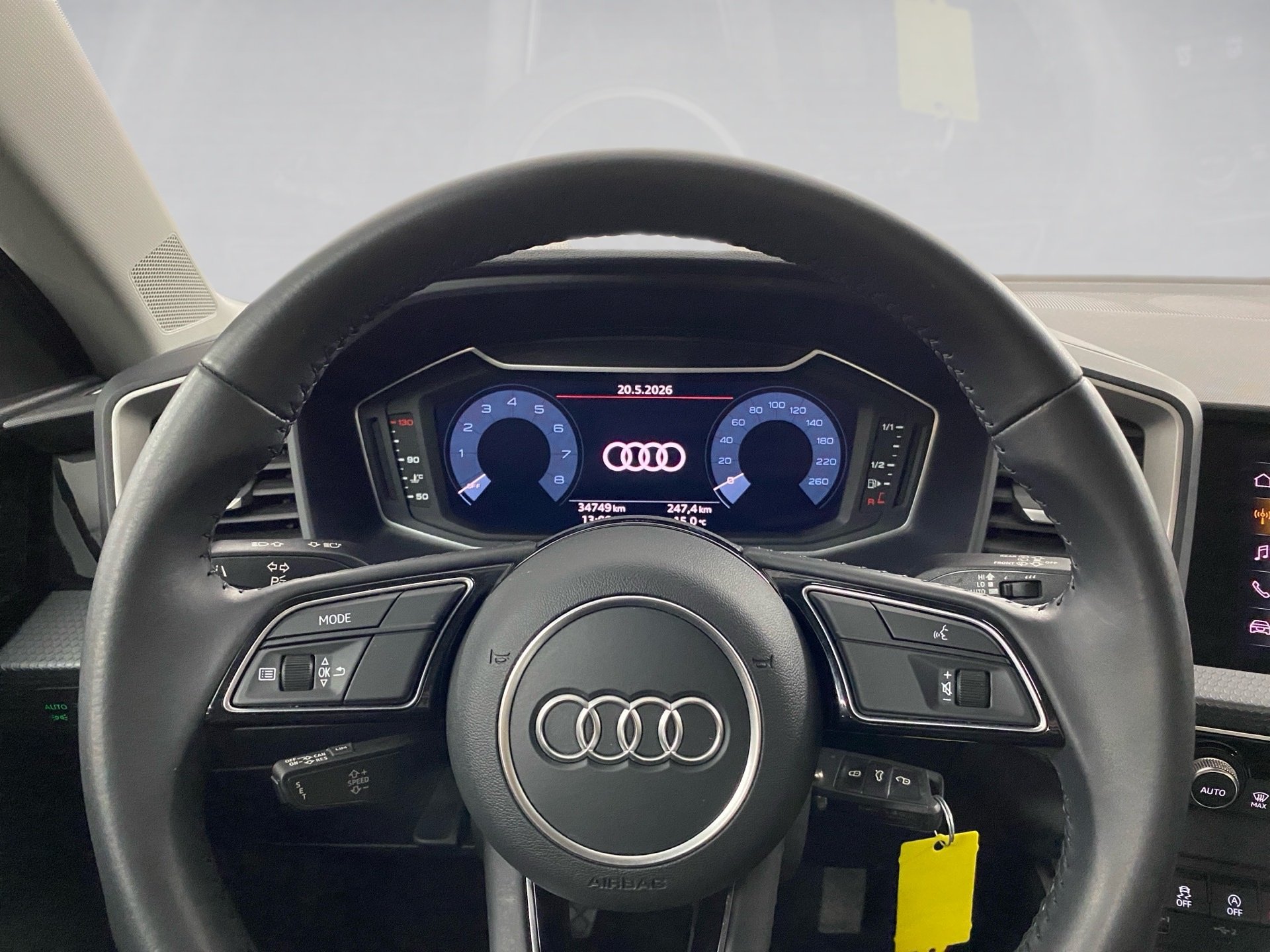 A1 Sportback advanced 25 TFSI Smartphone Interface