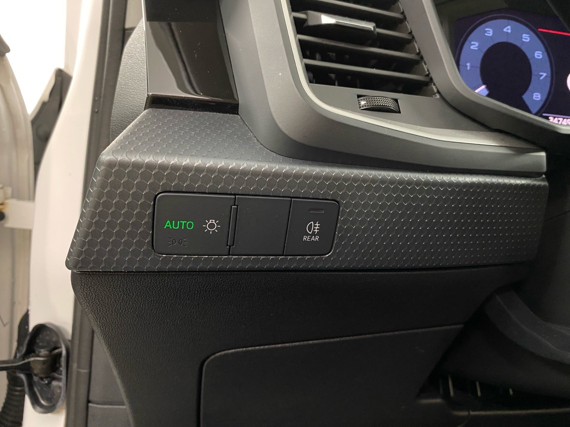 A1 Sportback advanced 25 TFSI Smartphone Interface