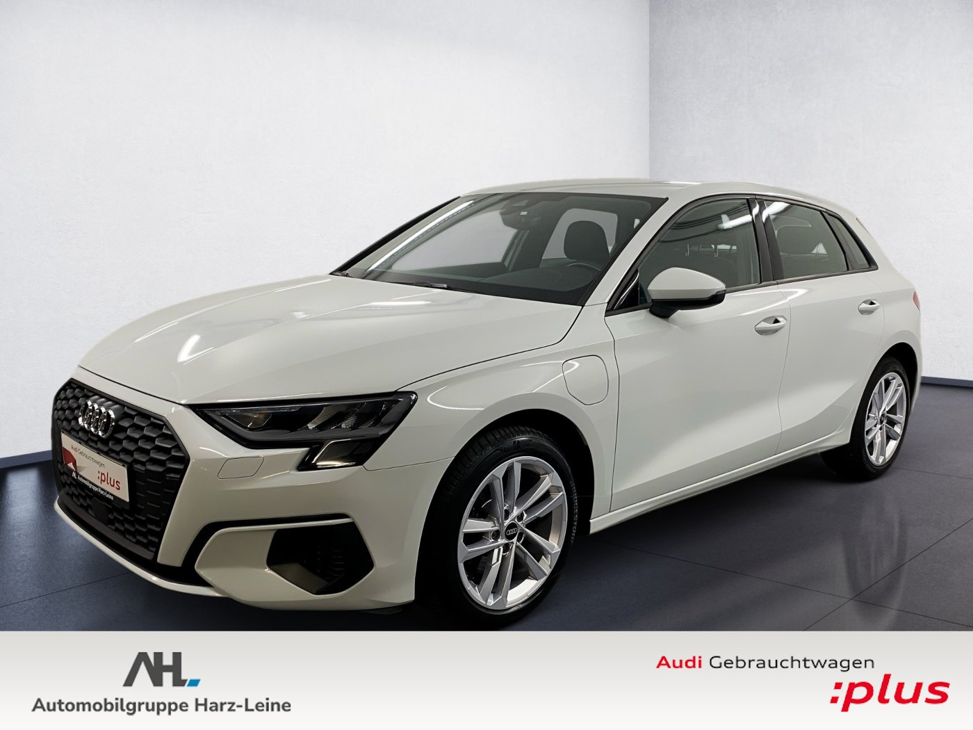 A3 Sportback 40 TFSI e Smartphone Interface Standklima