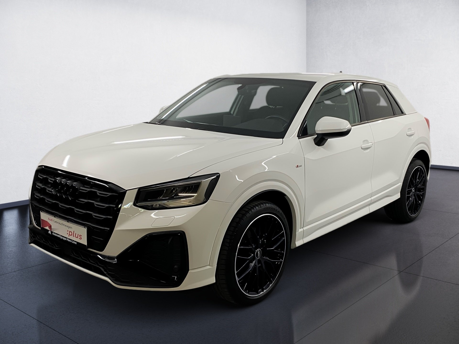 Q2 35 TFSI S line Navi LED LM Navi PDC SHZ
